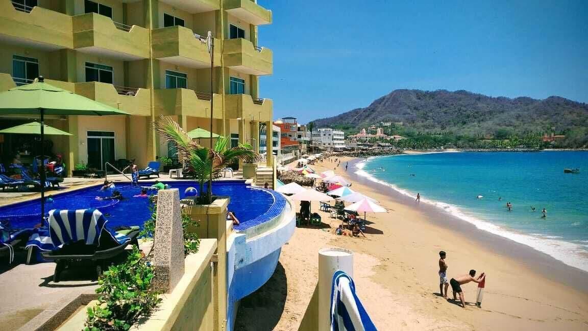 Vista Exterior Bogavante Barra de Navidad