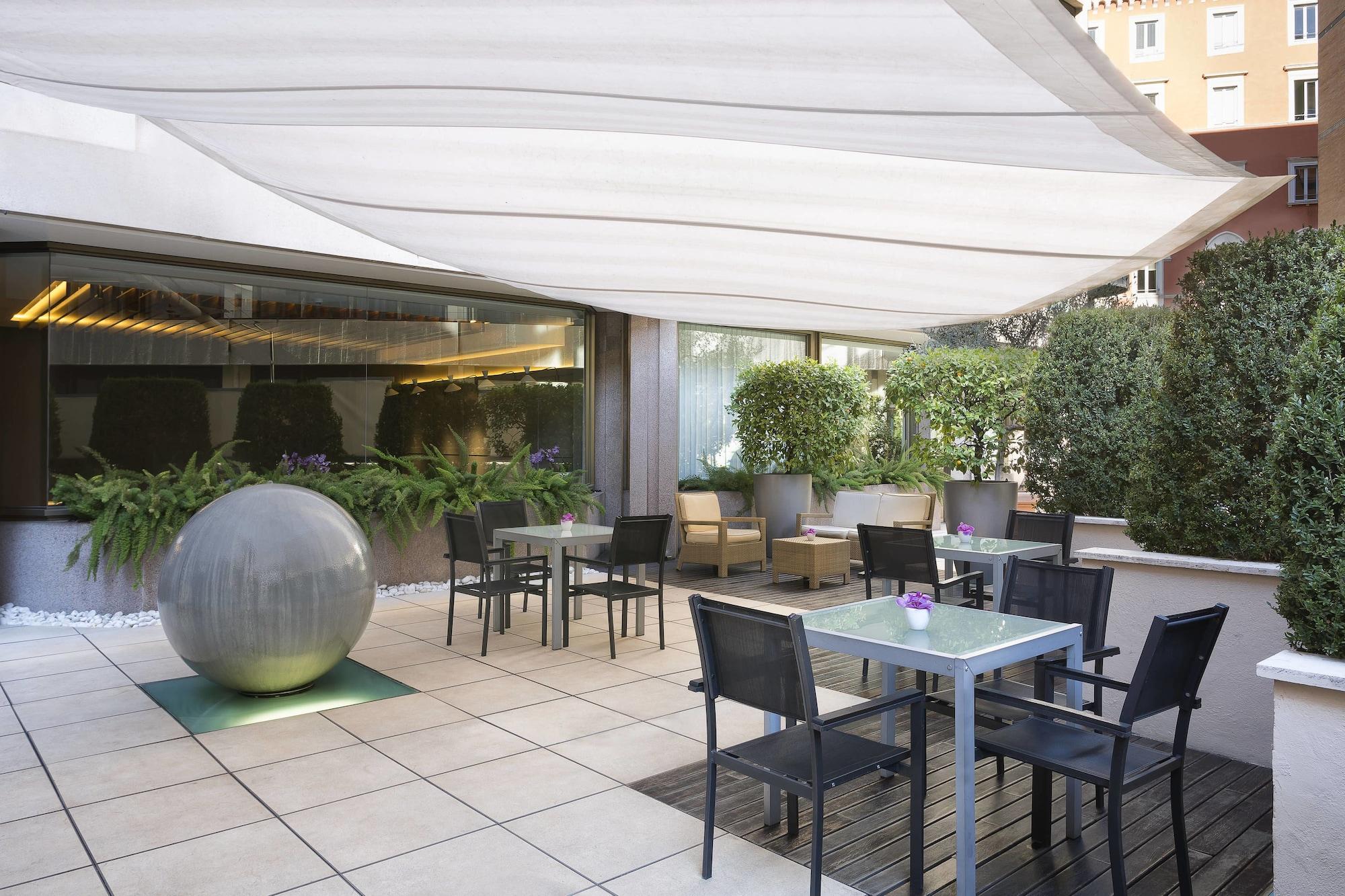 Vista Exterior Le Méridien Visconti Rome