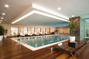 Alojamiento - Swissotel Lima