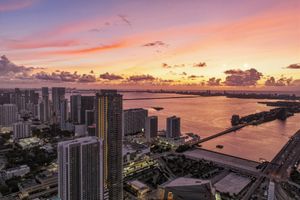 Alojamiento - E11EVEN Presidential Penthouses