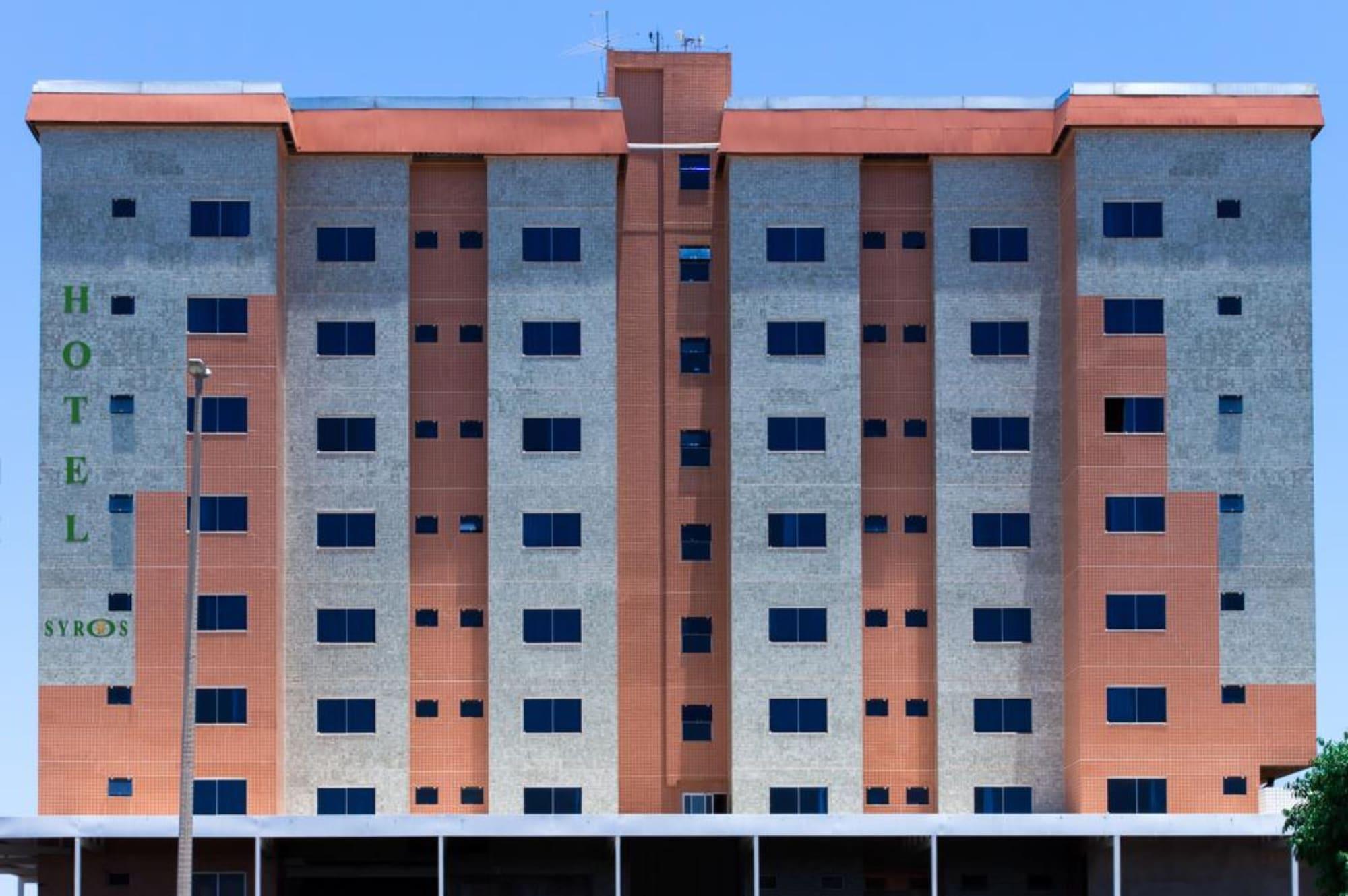 Vista Exterior Syros Hotel