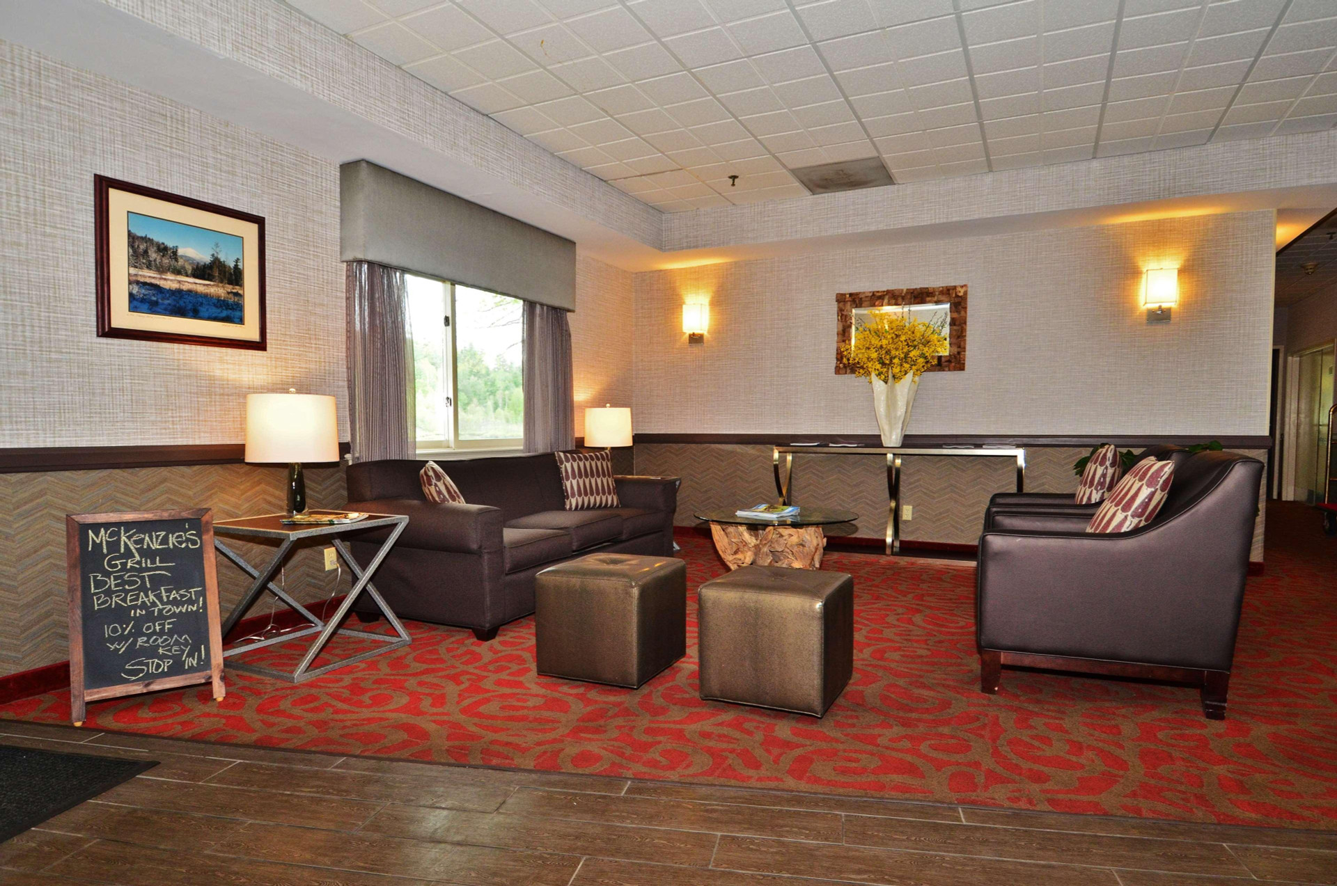 Vista Lobby Mountain Lake Inn
