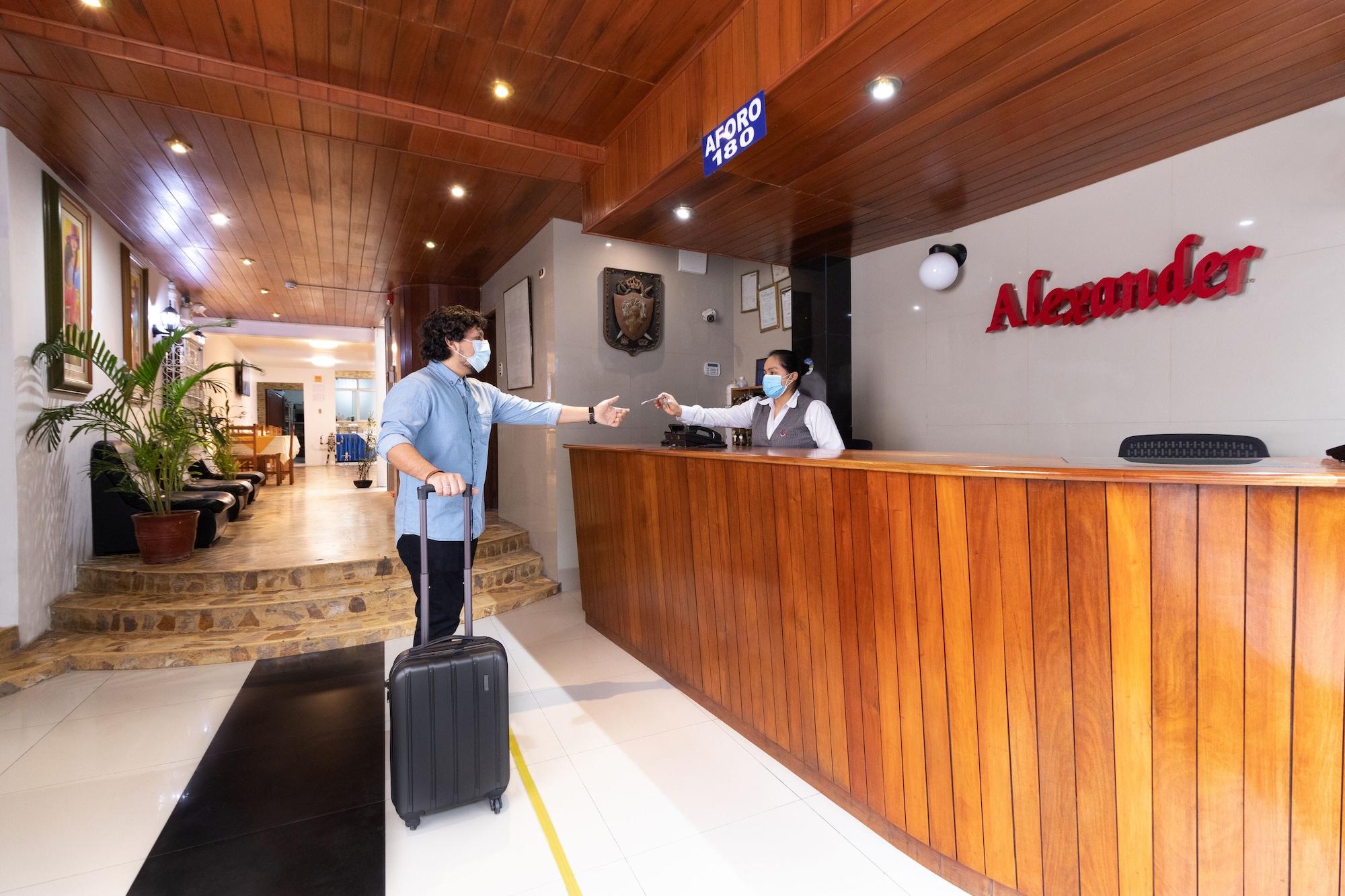 Vista Lobby Hotel Alexander
