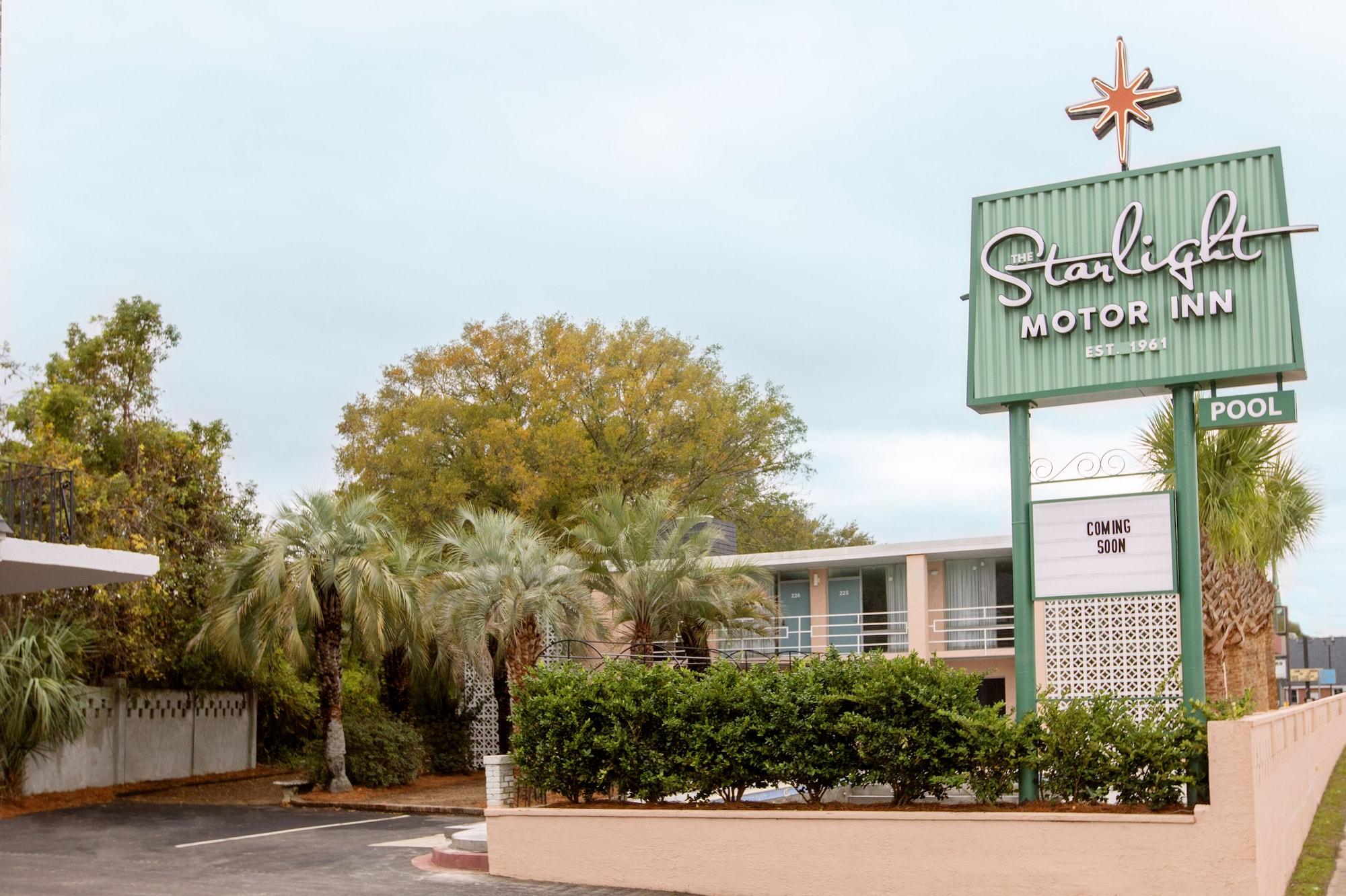 Varios Starlight Motor Inn