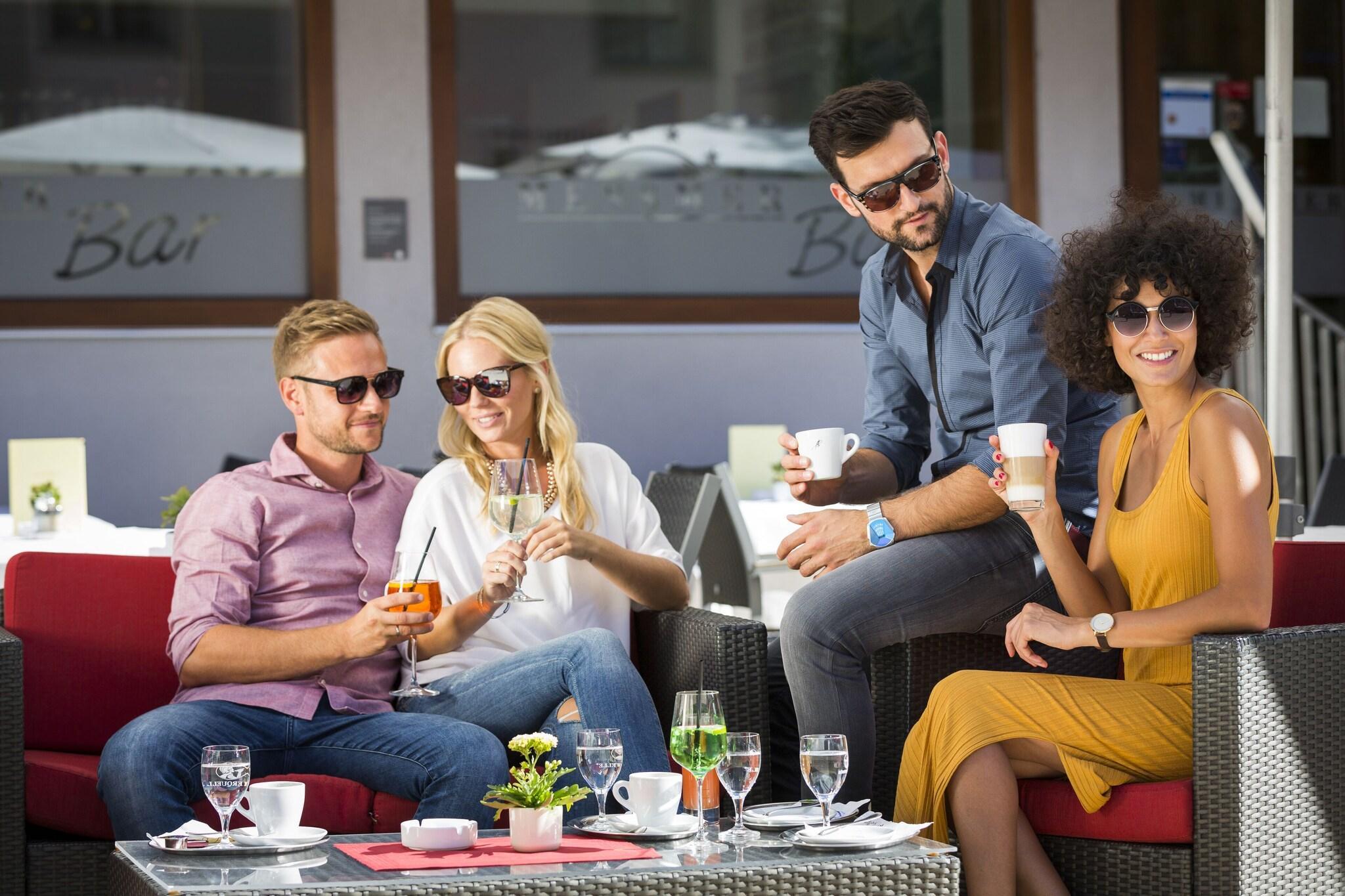 Varios Hotel Messmer