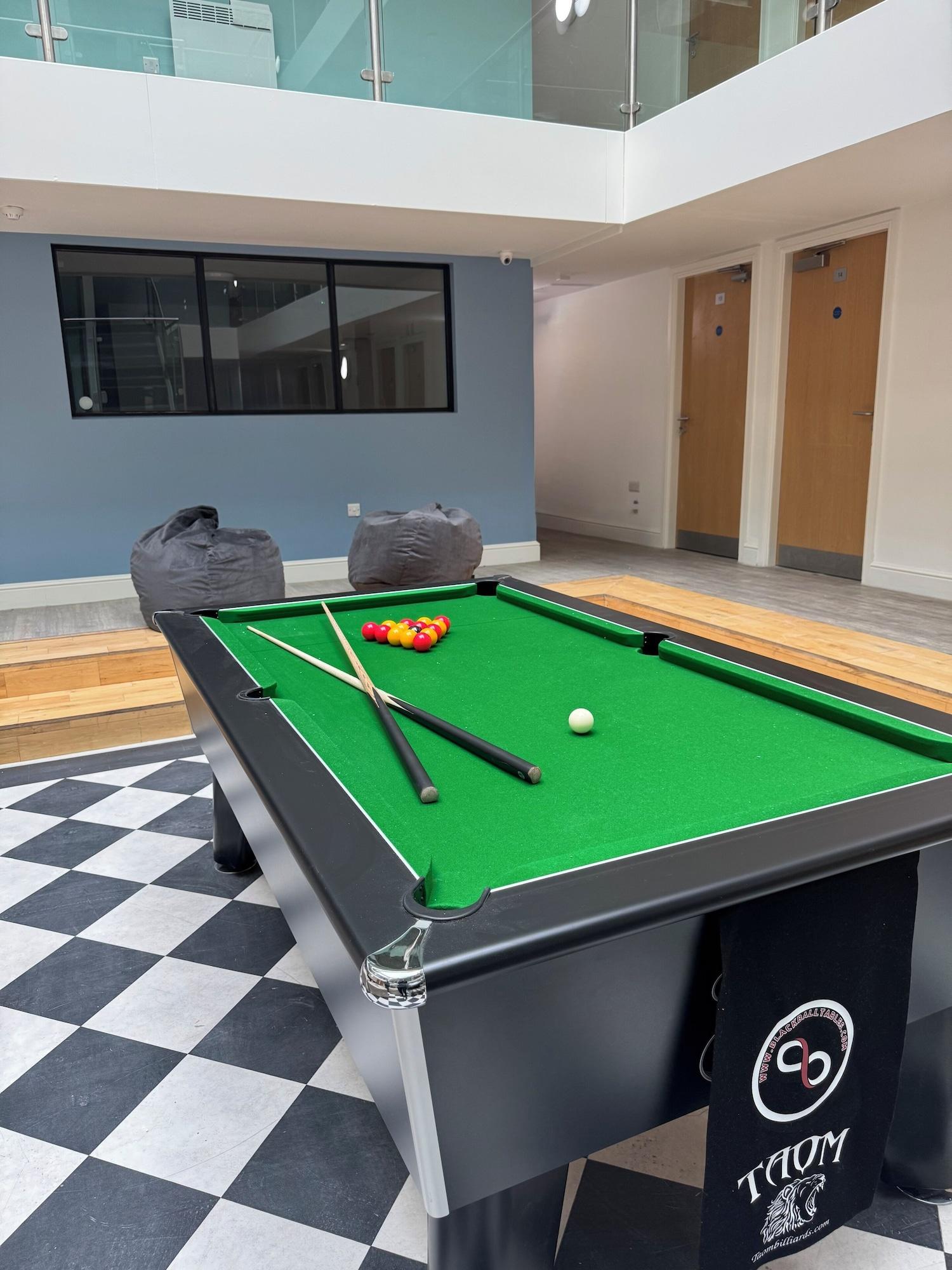 Vista Lobby St Andrews Church by Elite