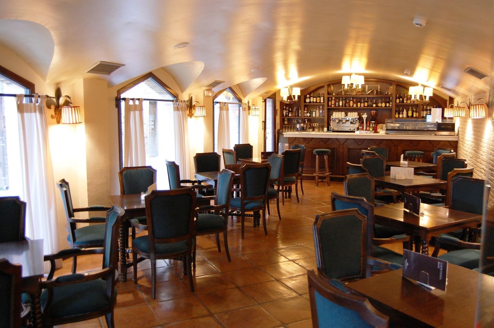 Bar/Salón Parador de Olite