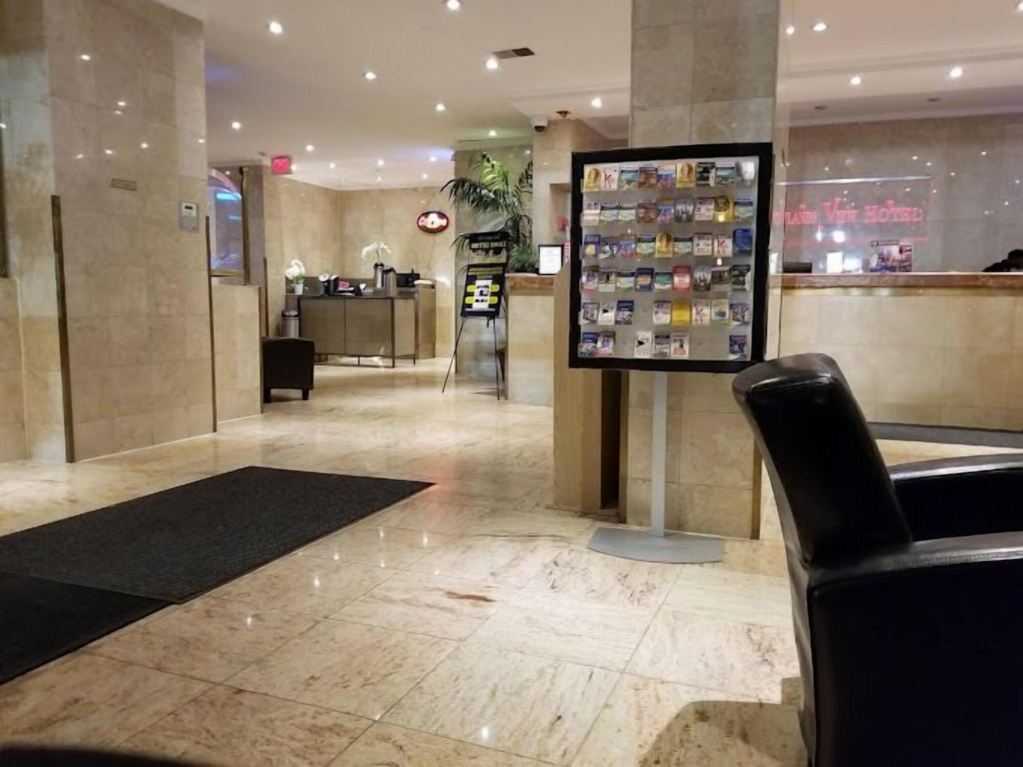 Vista Lobby Ramada by Wyndham North Bergen