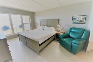 Alquiler Vacacional - Edgewater Condo Unit #502 2 Bedroom Condo by Redawning