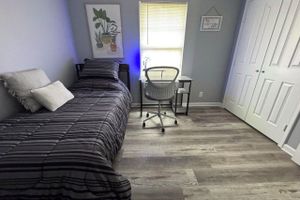 Alquiler Temporario - Centrally located in Shelbyville, just 1/4 mile from the Horse Show Grounds.