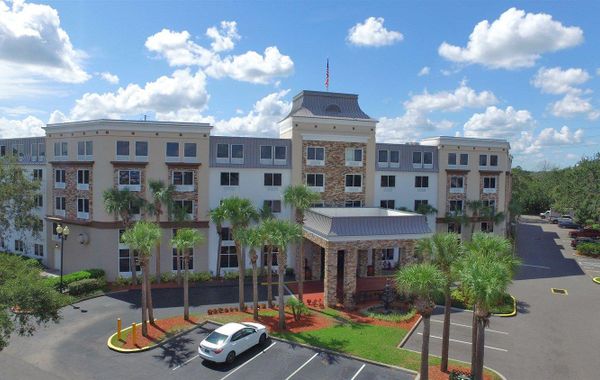 Staybridge Suites Orlando Royale Parc