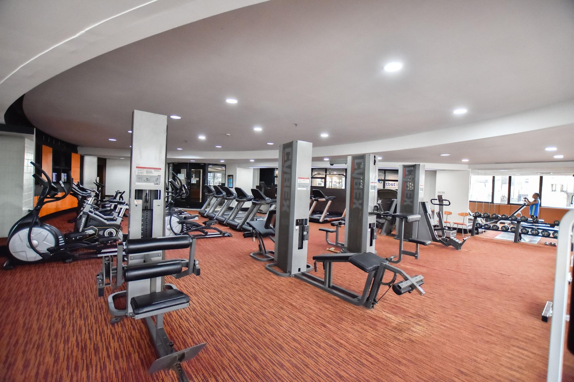 Gimnasio Grand China Bangkok