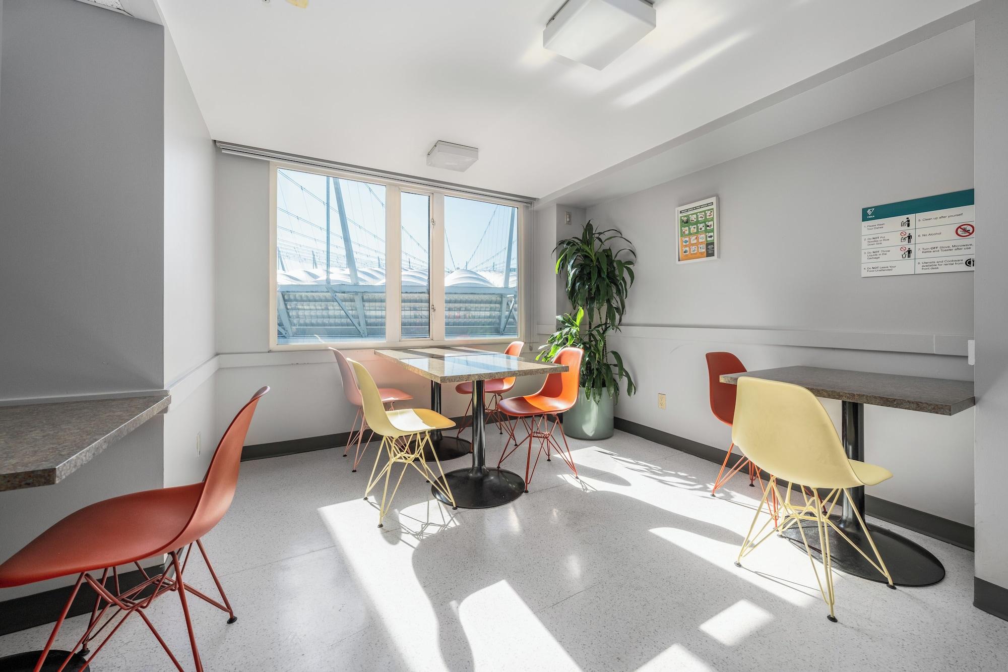 Restaurant YWCA Hotel