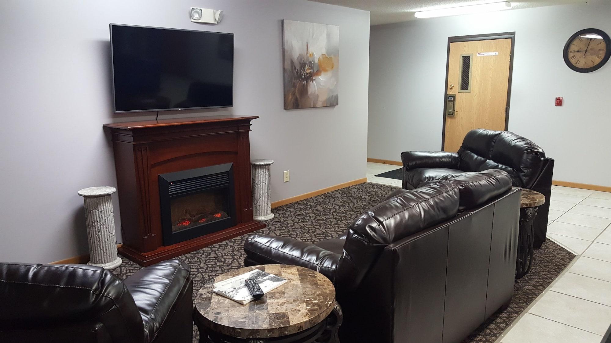 Vista Lobby Amerivu Inn And Suites New Richmond