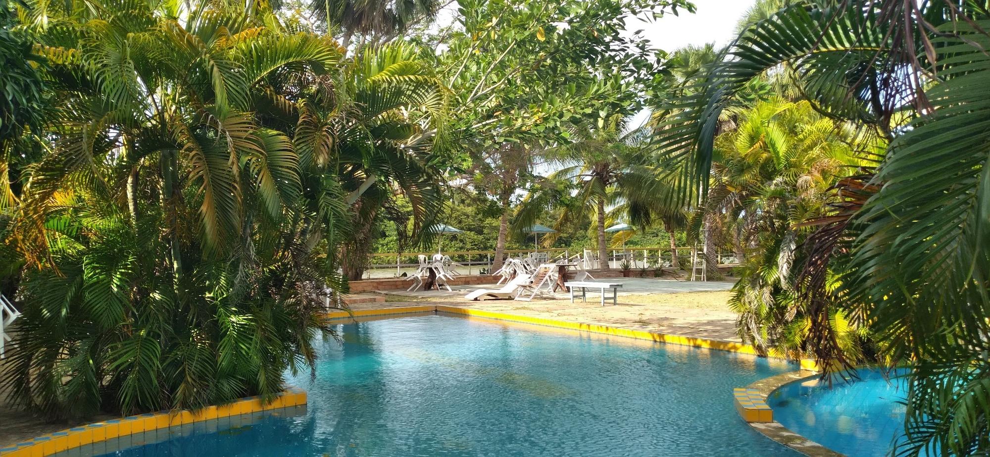 Vista Piscina Delta Park