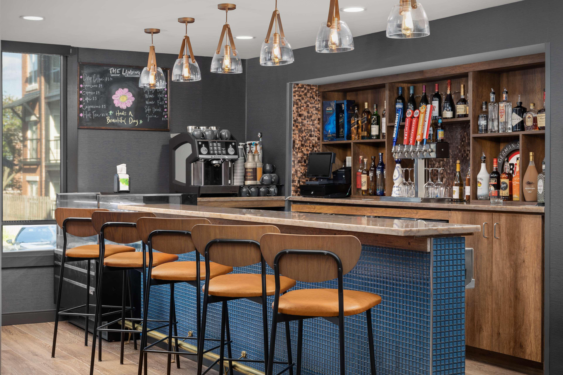 Bar/Salón Hotel Westport Kansas City, Tapestry Collection by Hilton