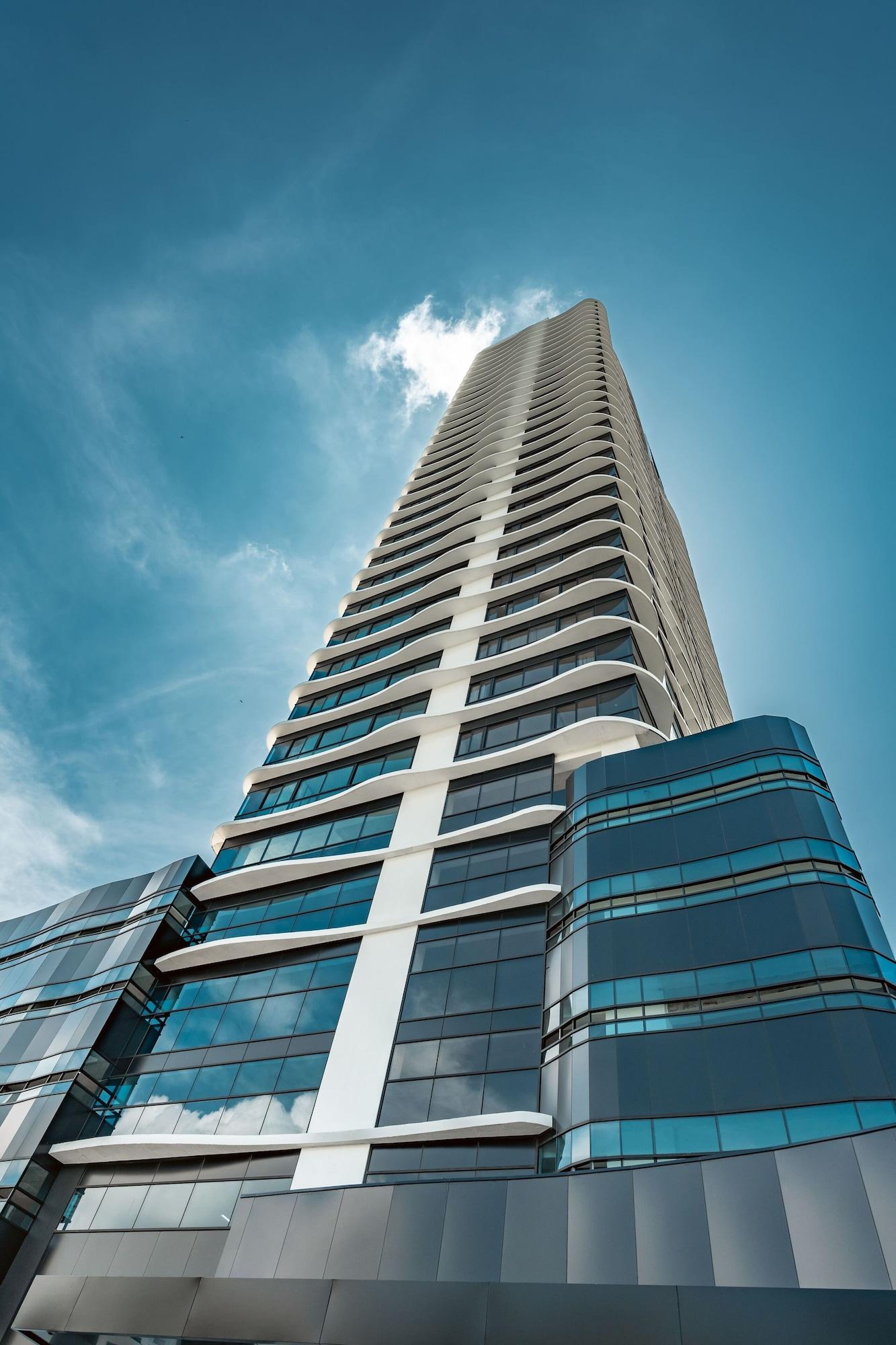 Vista Exterior Arcadia Condo Suites
