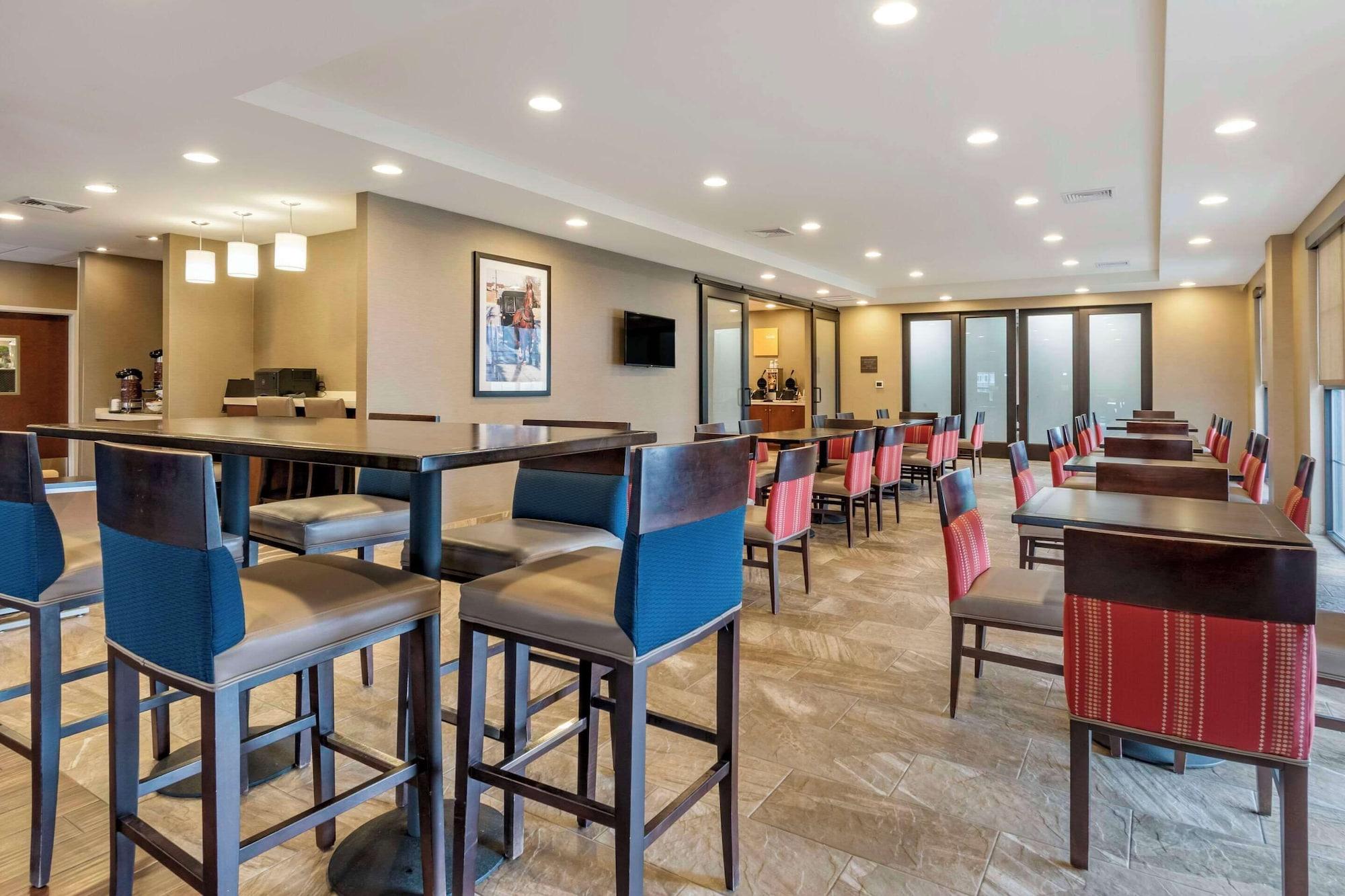 Restaurant Comfort Suites Manheim - Lancaster
