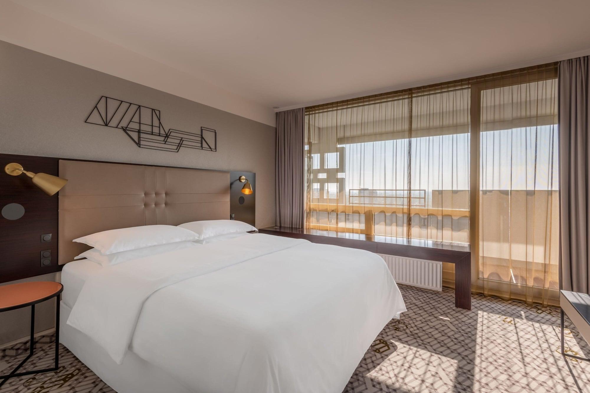 Habitación Four Points by Sheraton Munich Arabellapark