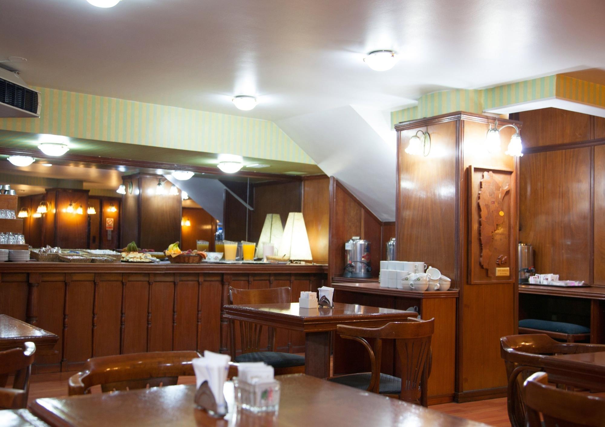 Comodidades del Alojamiento Esmeralda Palace Hotel