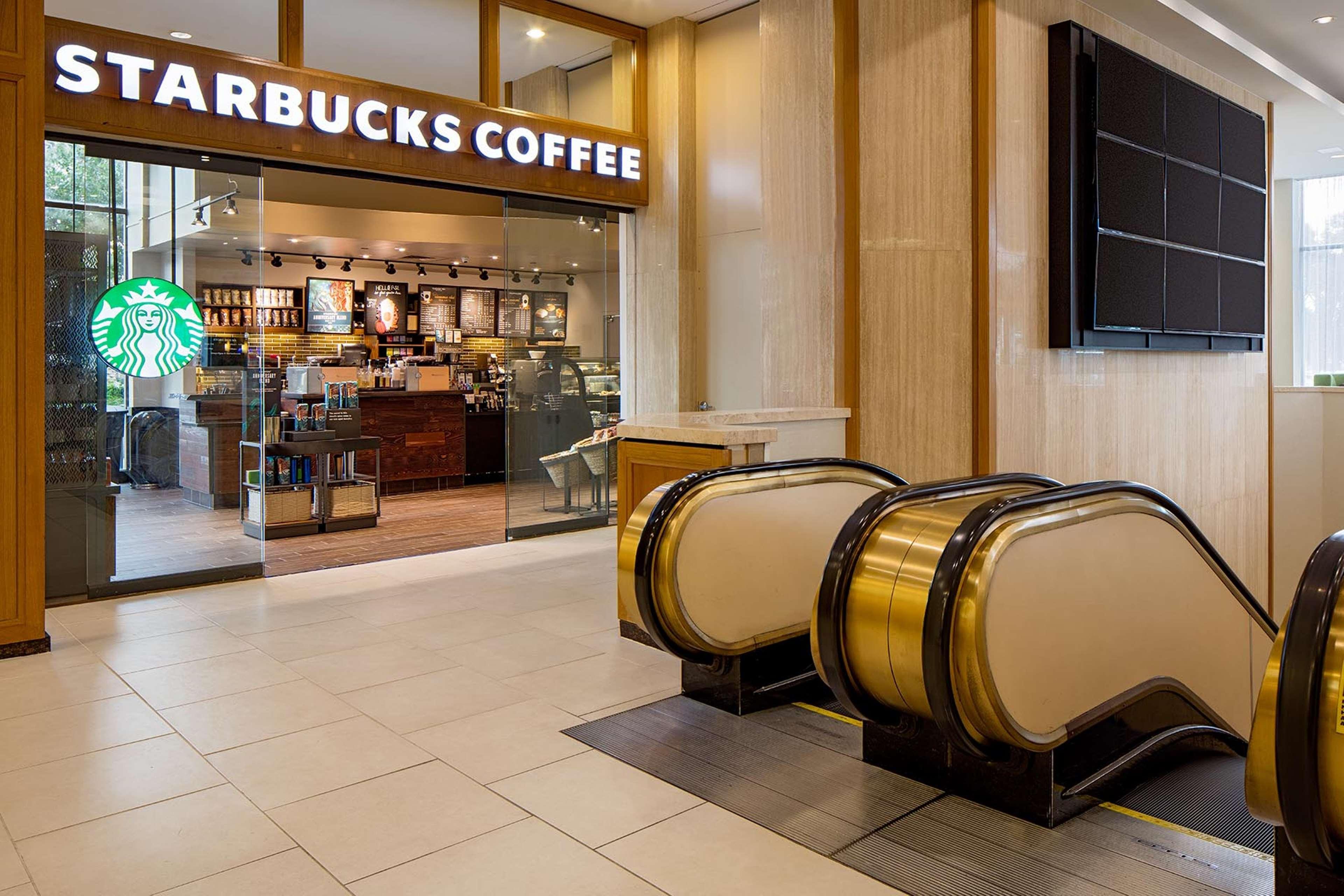 Restaurant DoubleTree by Hilton Hotel Houston - Greenway Plaza
