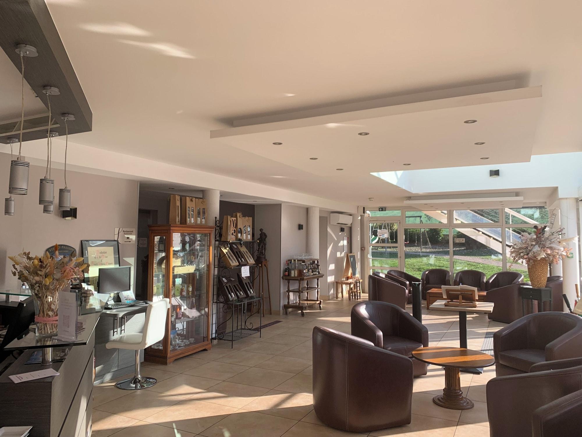 Vista Lobby Le Moulin de la Coudre