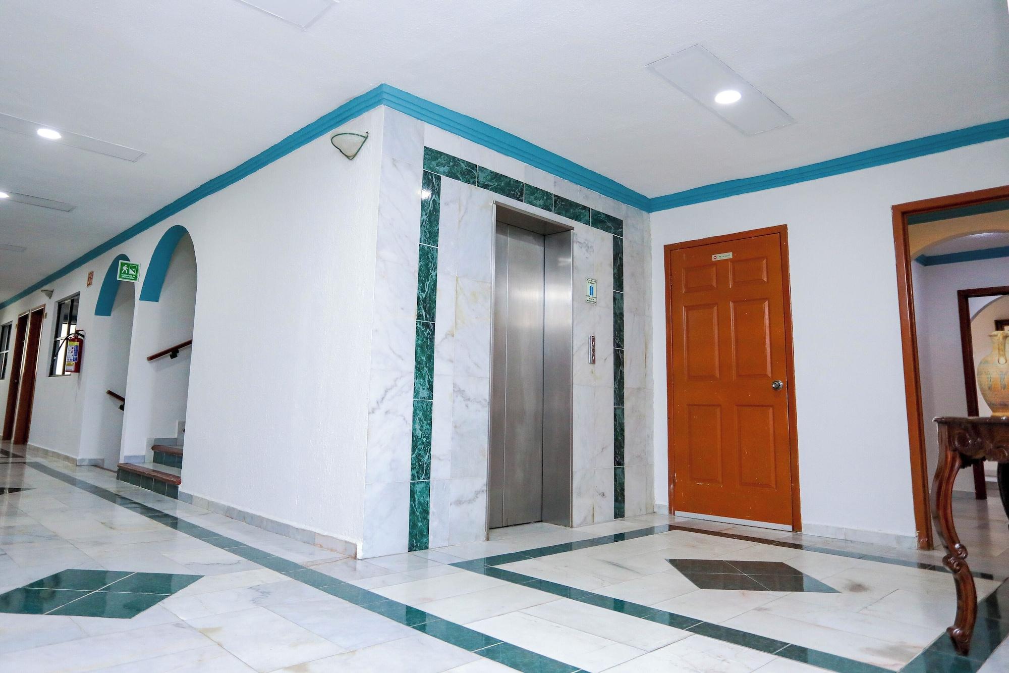 Varios Hotel Avenida Cancun
