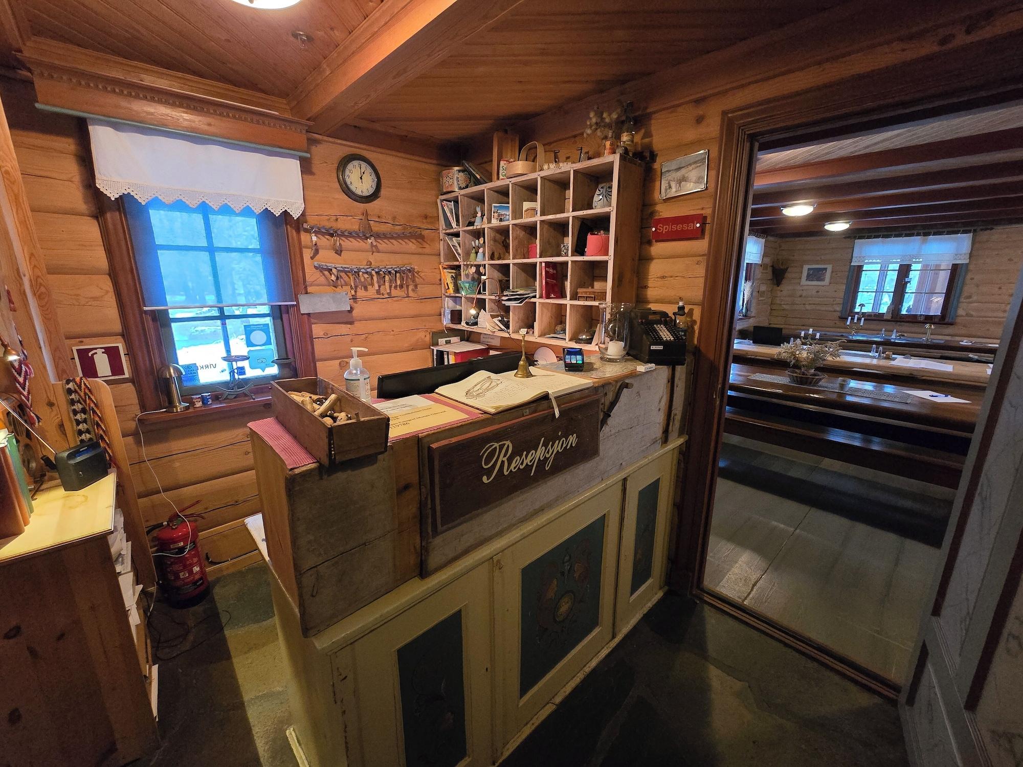 Vista Lobby Saga Trollheimen Hotel