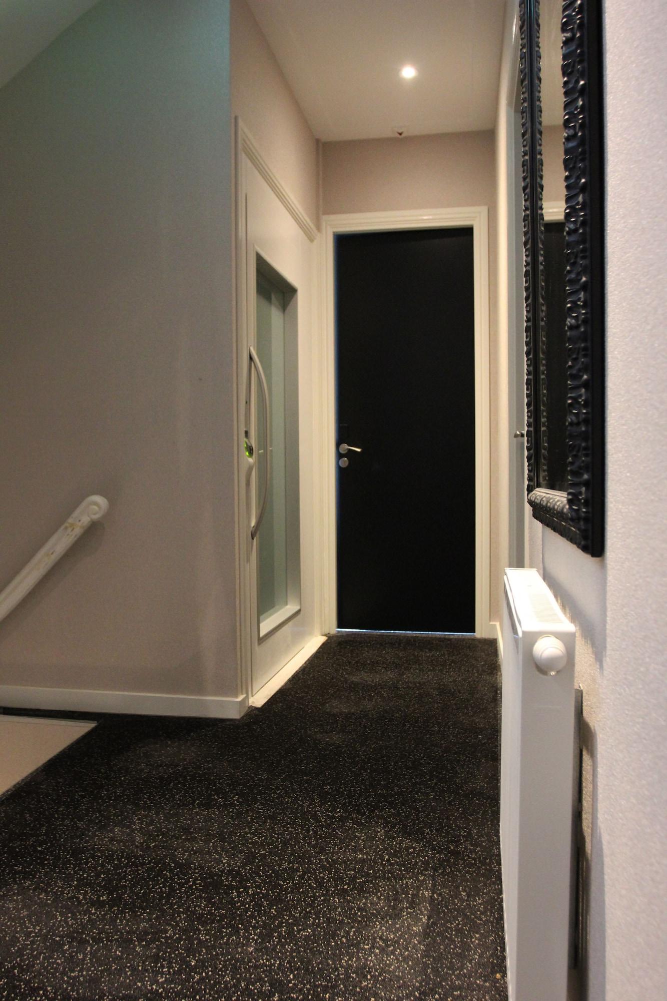 Varios Sara's Boutique Hotel