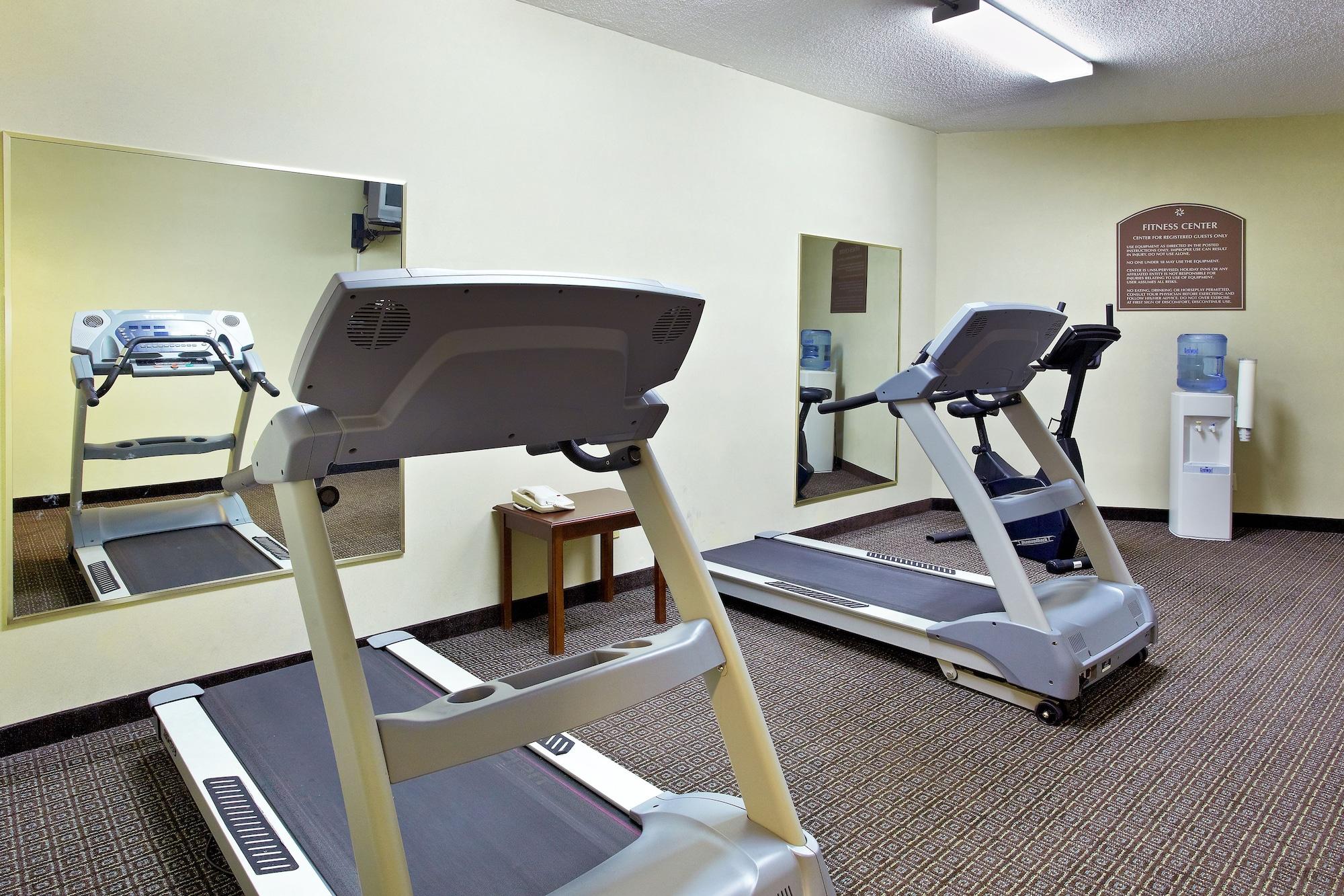 Gimnasio Holiday Inn Express Biloxi - Beach Blvd by IHG
