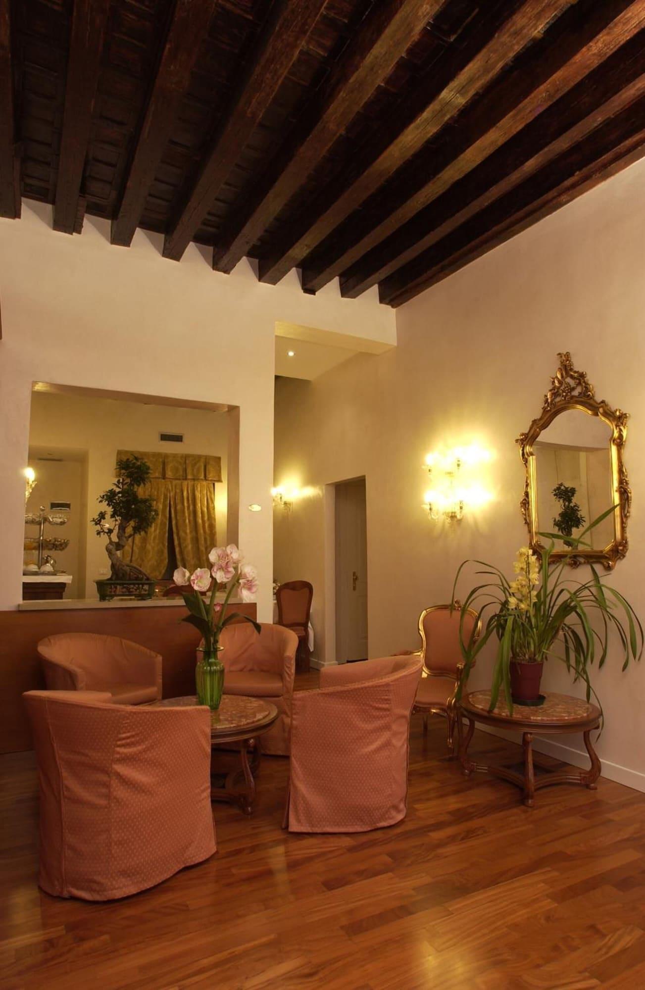 Vista Lobby Hotel Locanda Canal