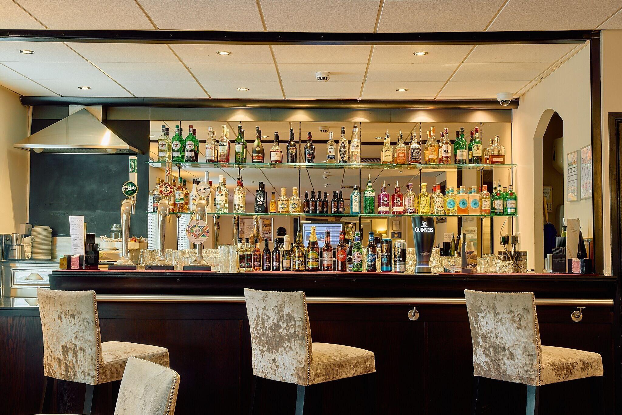 Bar/Salón Briar Court Hotel