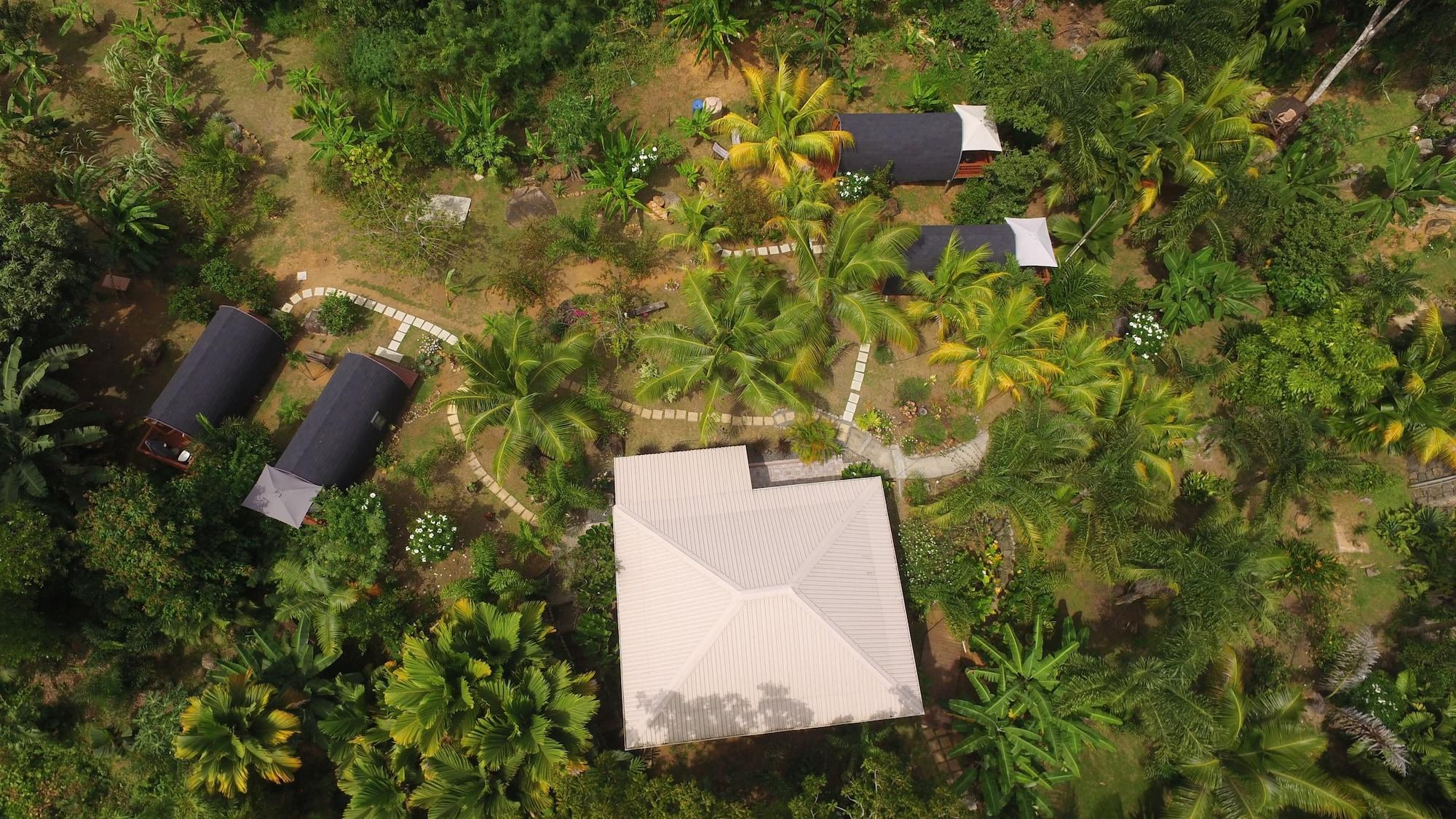 Vista Exterior A Peace in Paradise