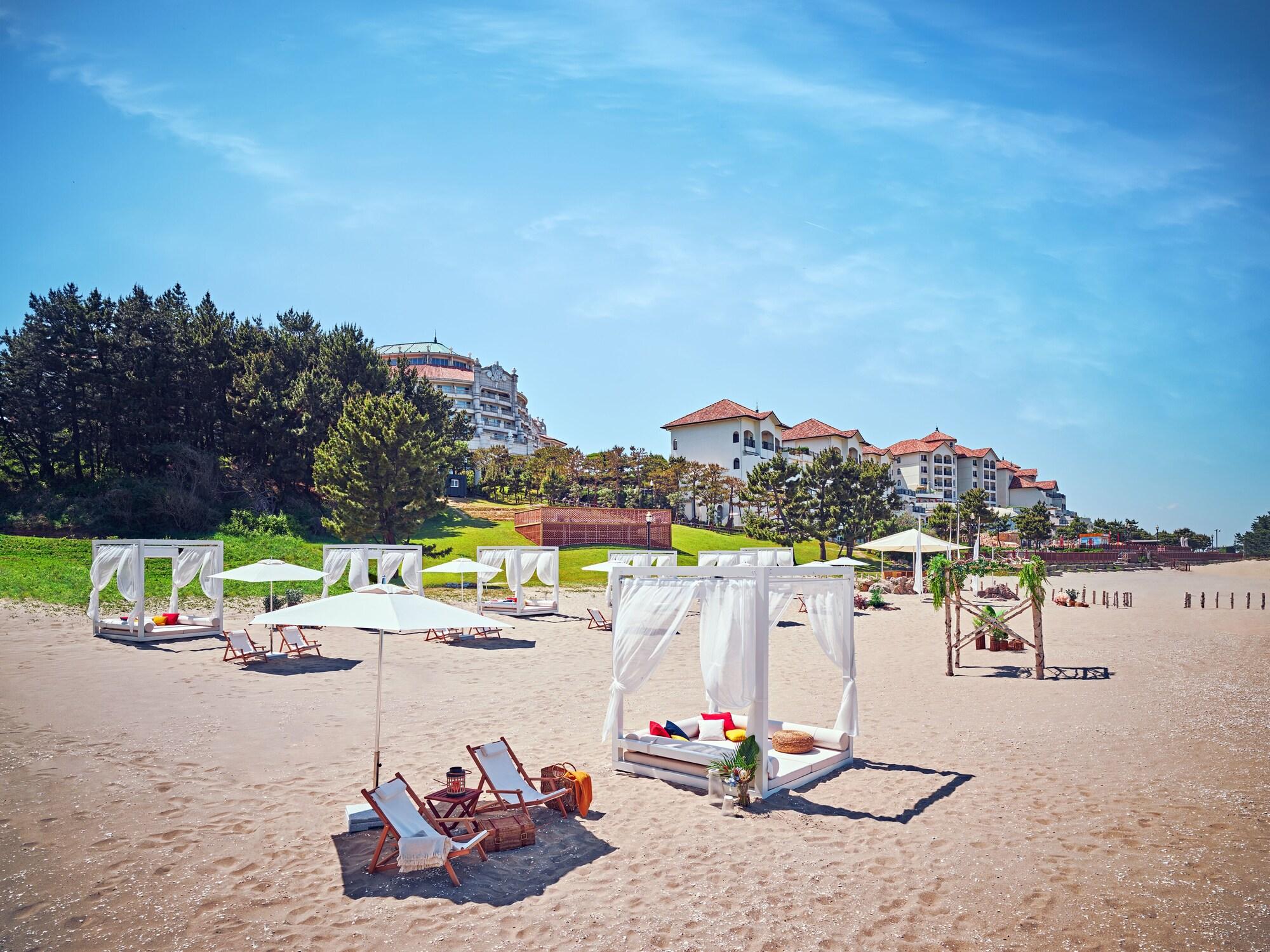 Vista Exterior Sol Beach Yangyang