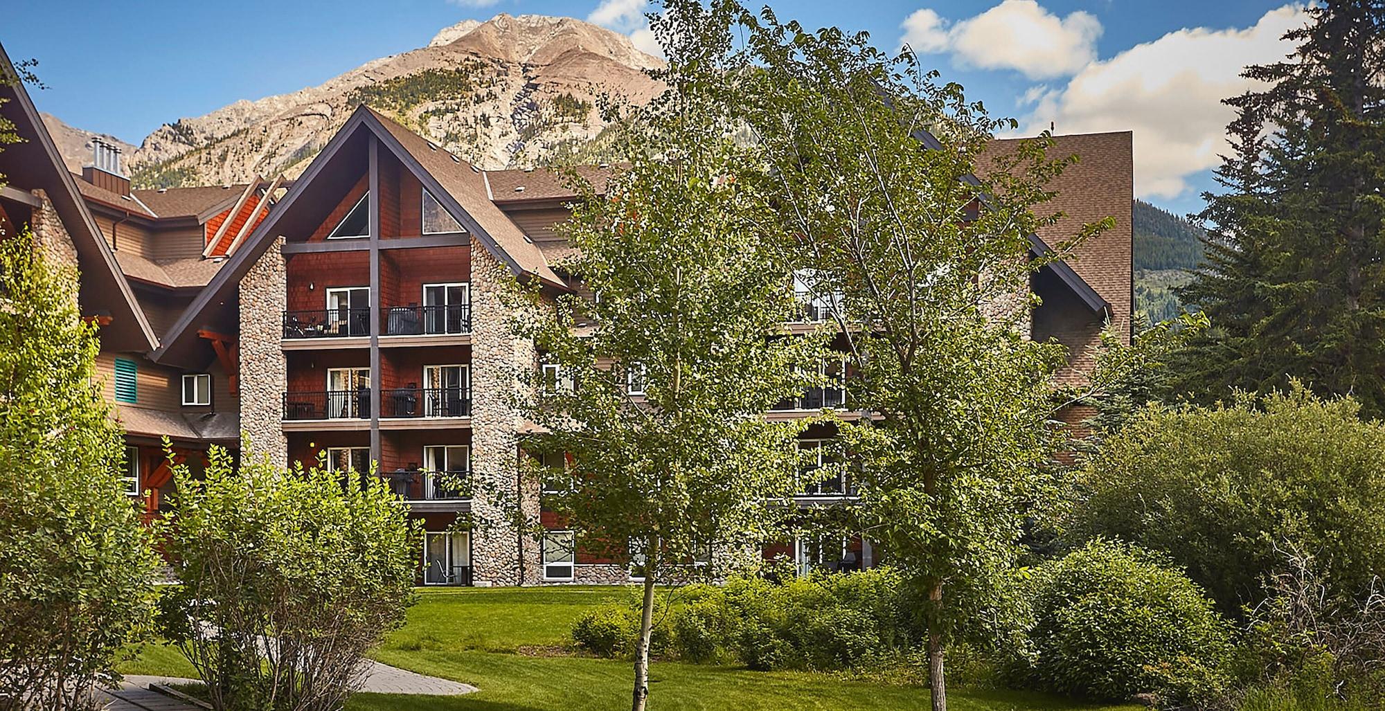 Vista Exterior Grande Rockies Resort - Bellstar Hotels & Resorts