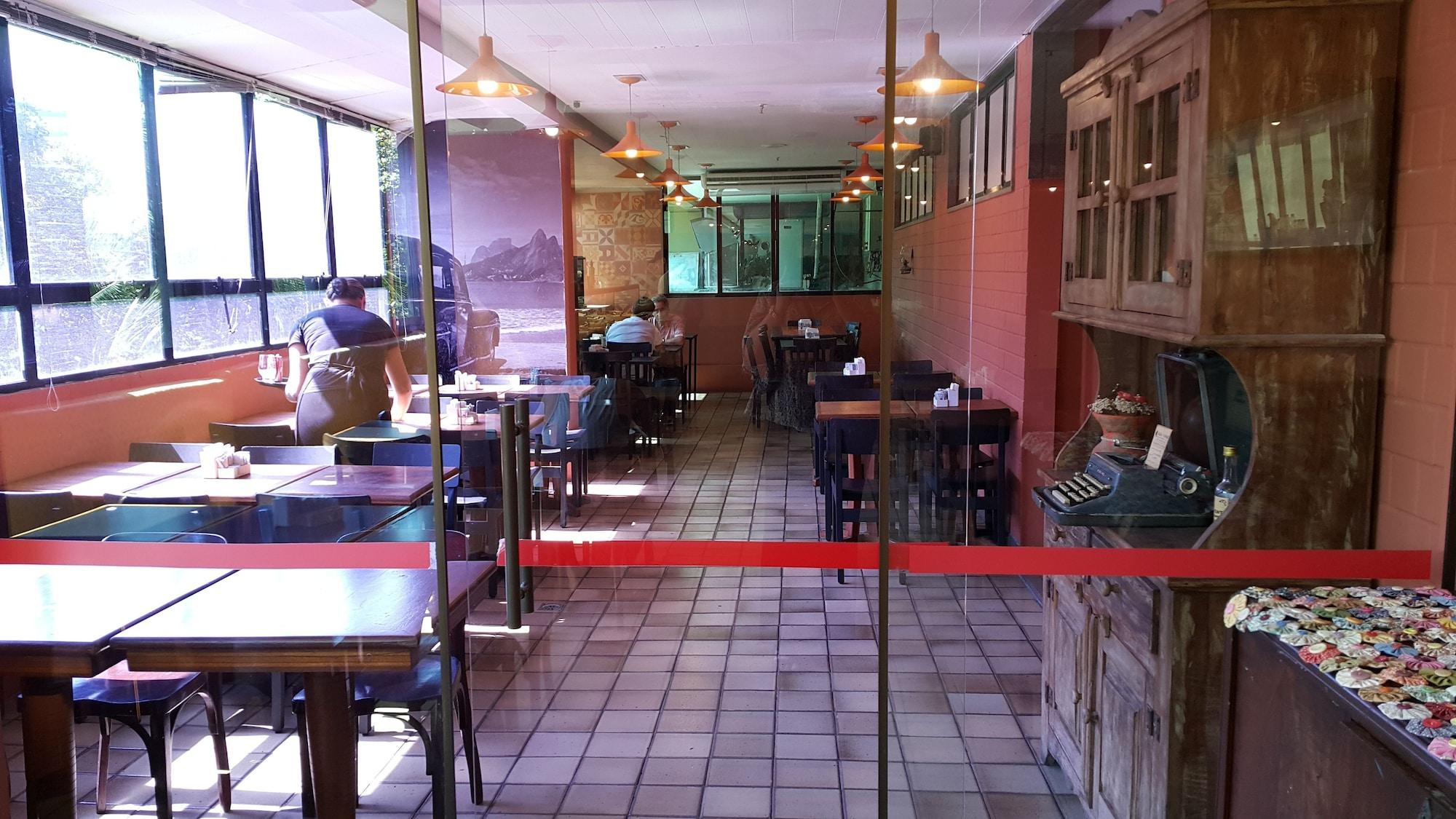 Restaurant Barrabella Pé na areia