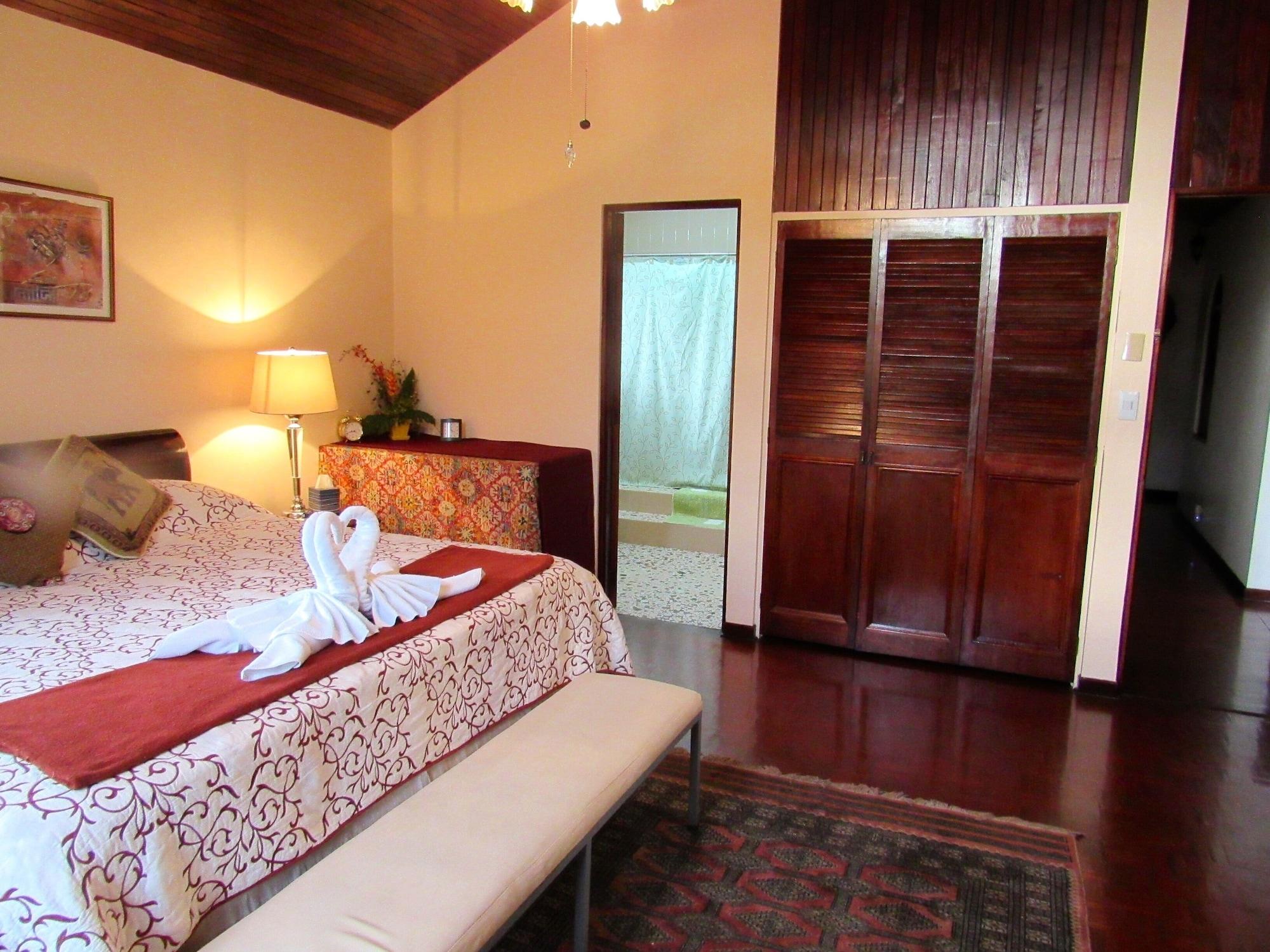 Habitación The Cariari Bed and Breakfast