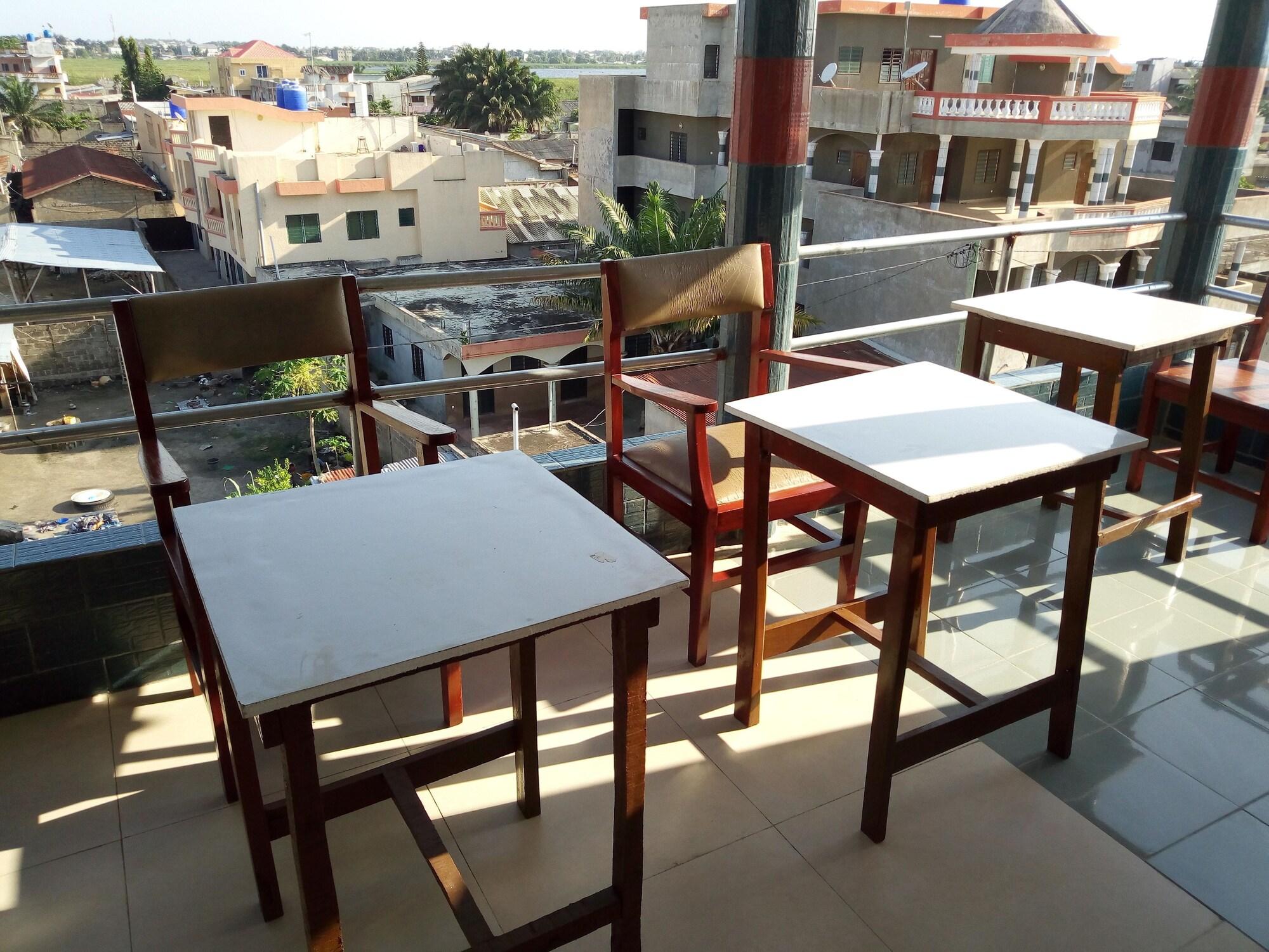 Comodidades del Alojamiento Hôtel Joca