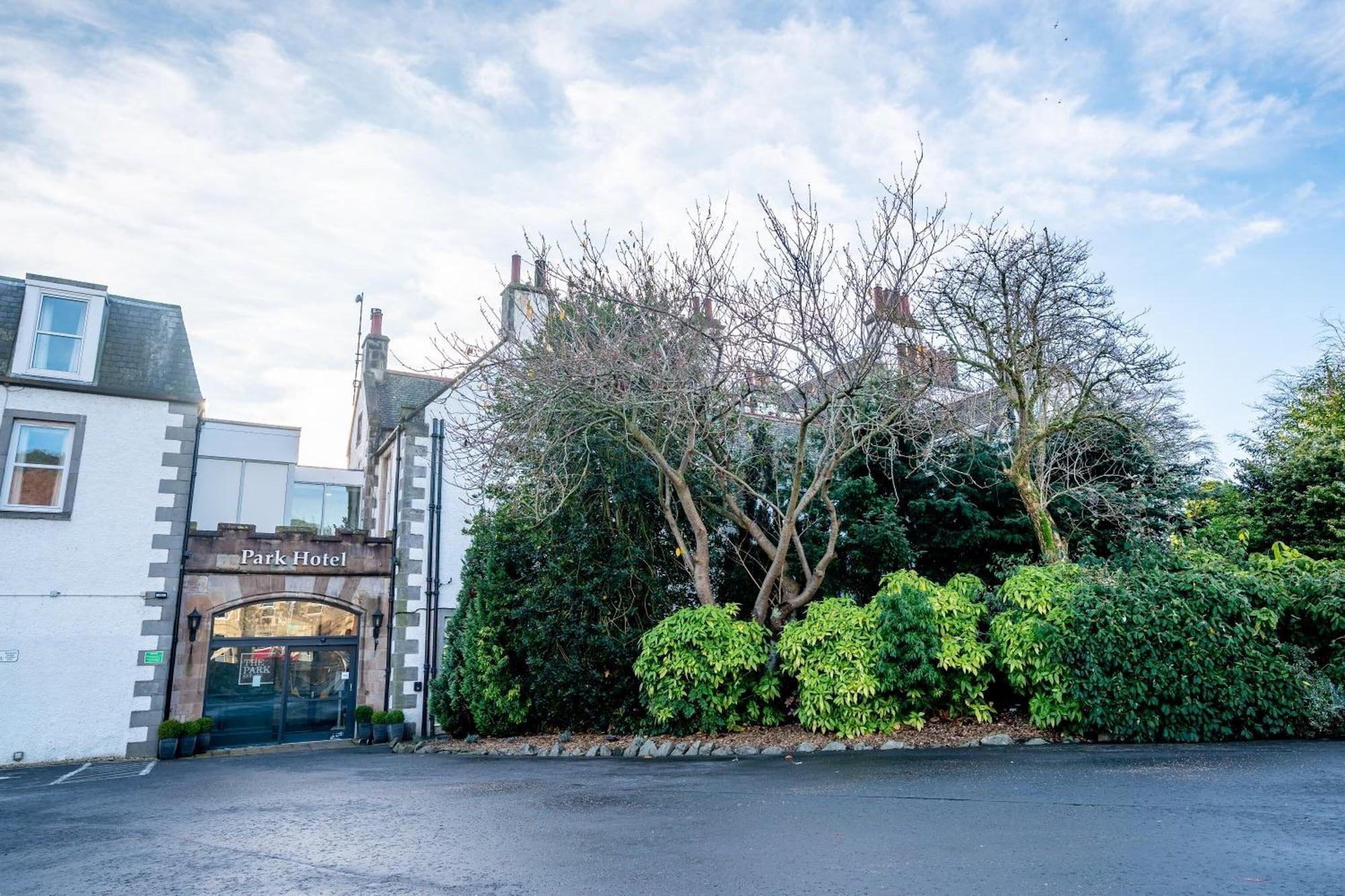 Vista Exterior The Park Hotel Peebles