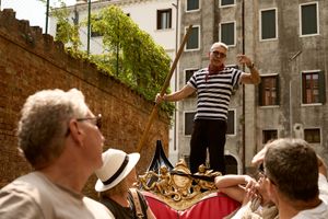 Actividad - Visita a la Basílica de San Marcos y al Palacio Ducal con paseo en góndola