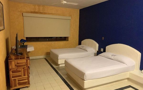 House attached to the sea, the best view and sunsets! - Hoteles con jacuzzi en Acapulco