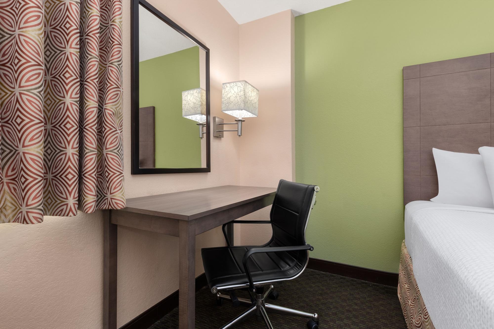 Habitación La Quinta Inn & Suites by Wyndham San Antonio Medical Ctr NW