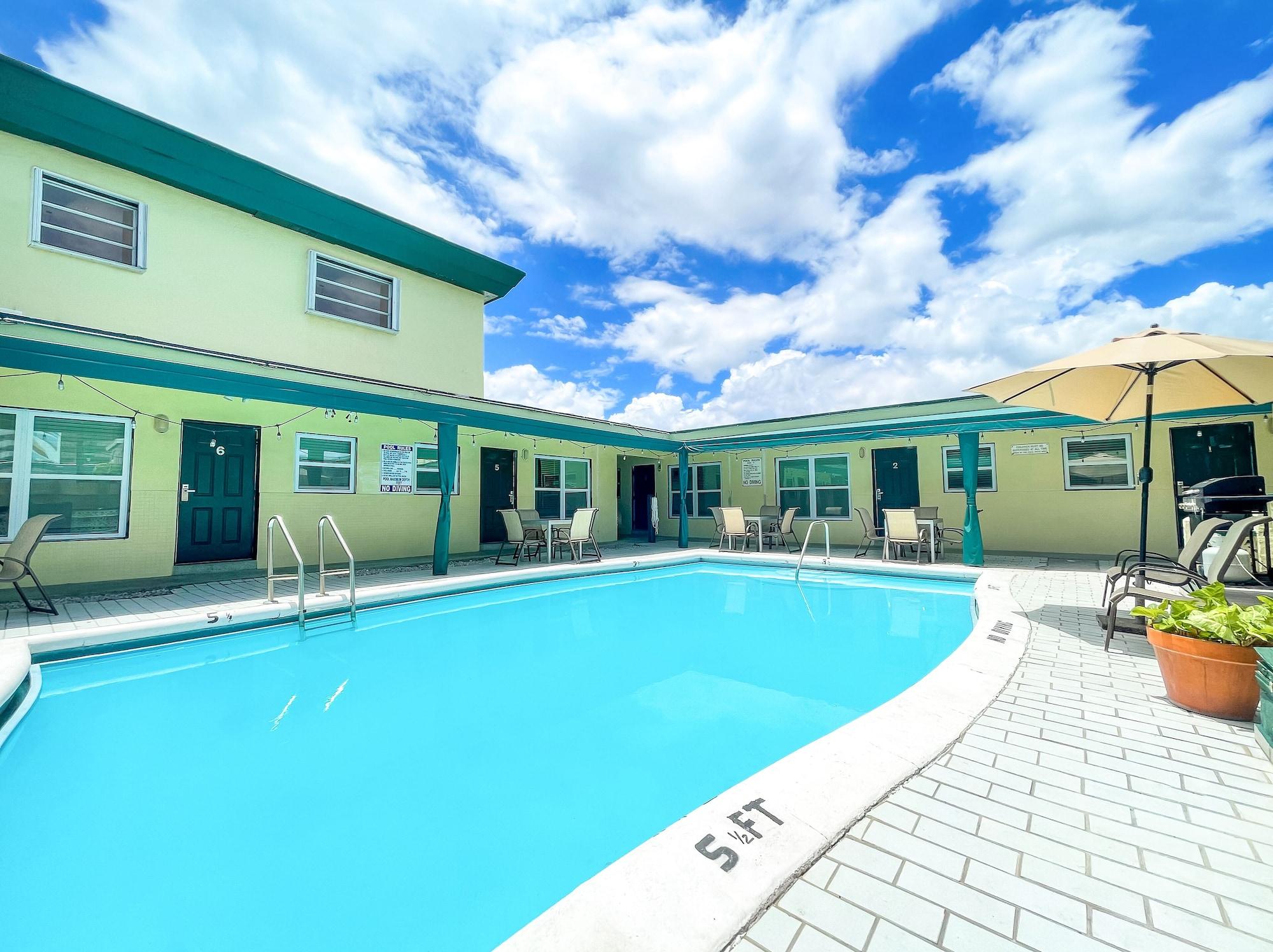 Vista Piscina Del Mar