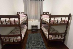 Alojamiento - pousada/ quarto com 2 beliches ideal para empresas