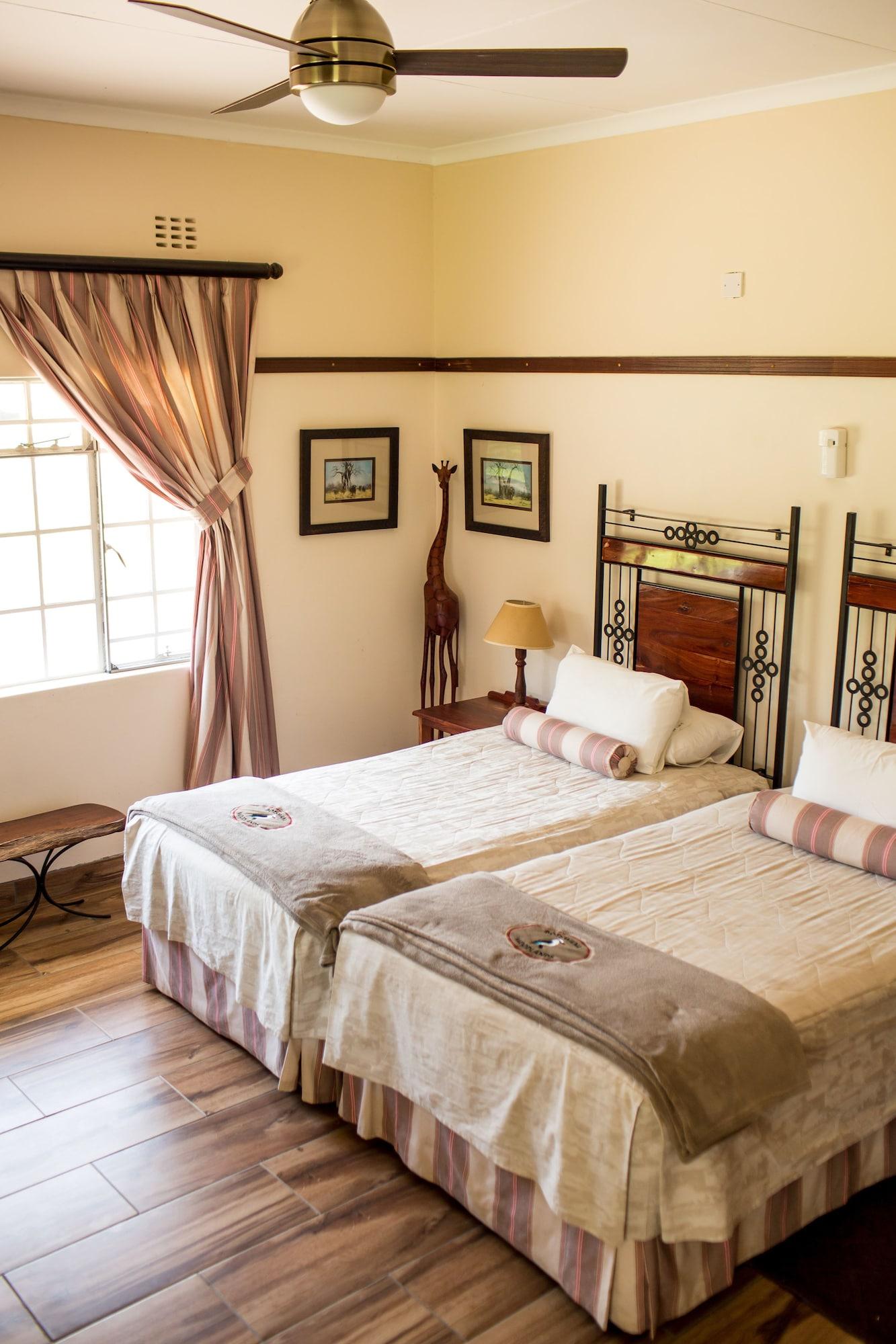 Varios Woodlands Stop Over and Lodge