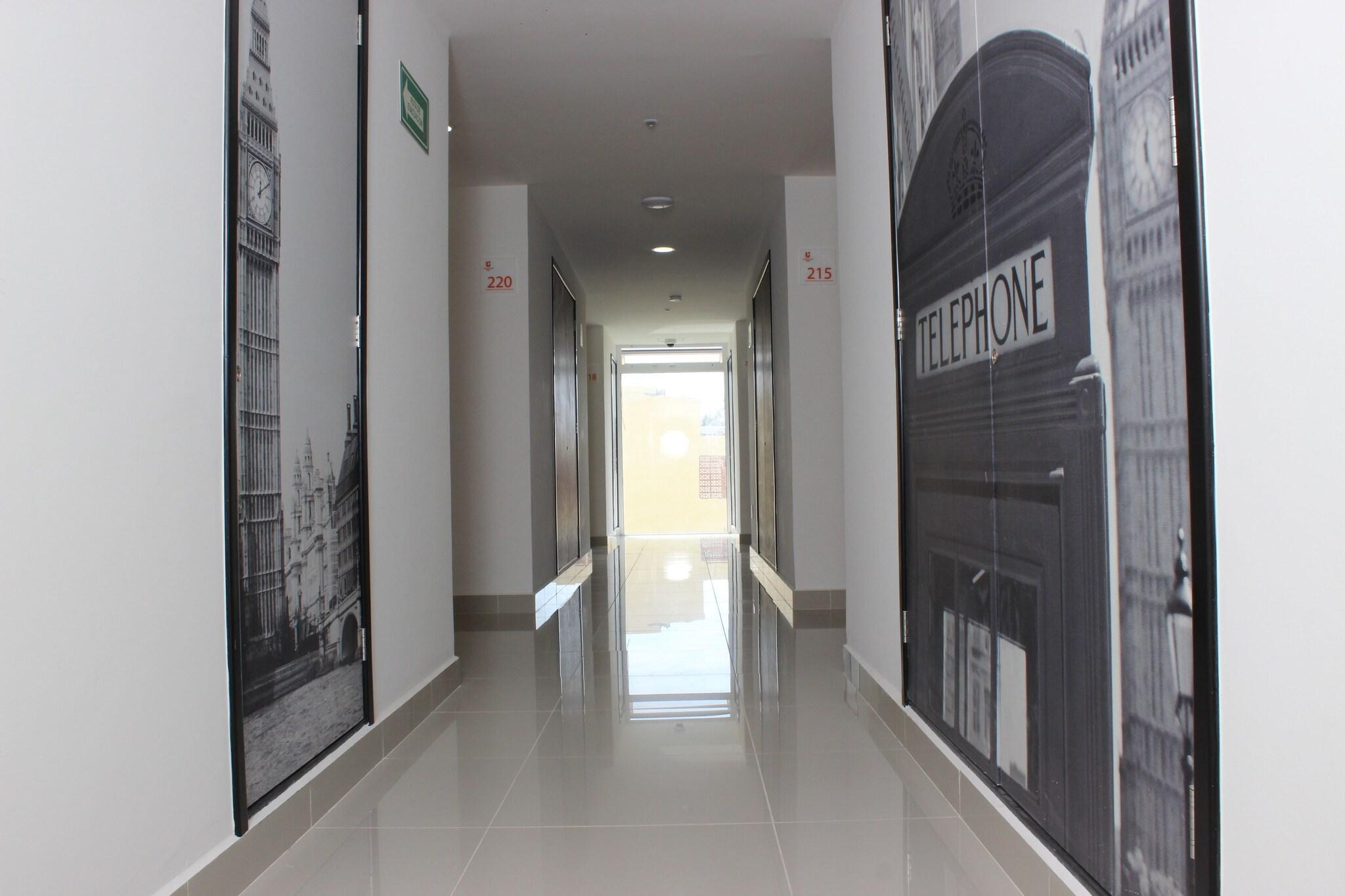 Vista Lobby Urbainn Hotel