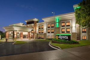 Alojamiento - La Quinta Inn & Suites by Wyndham Memphis Wolfchase