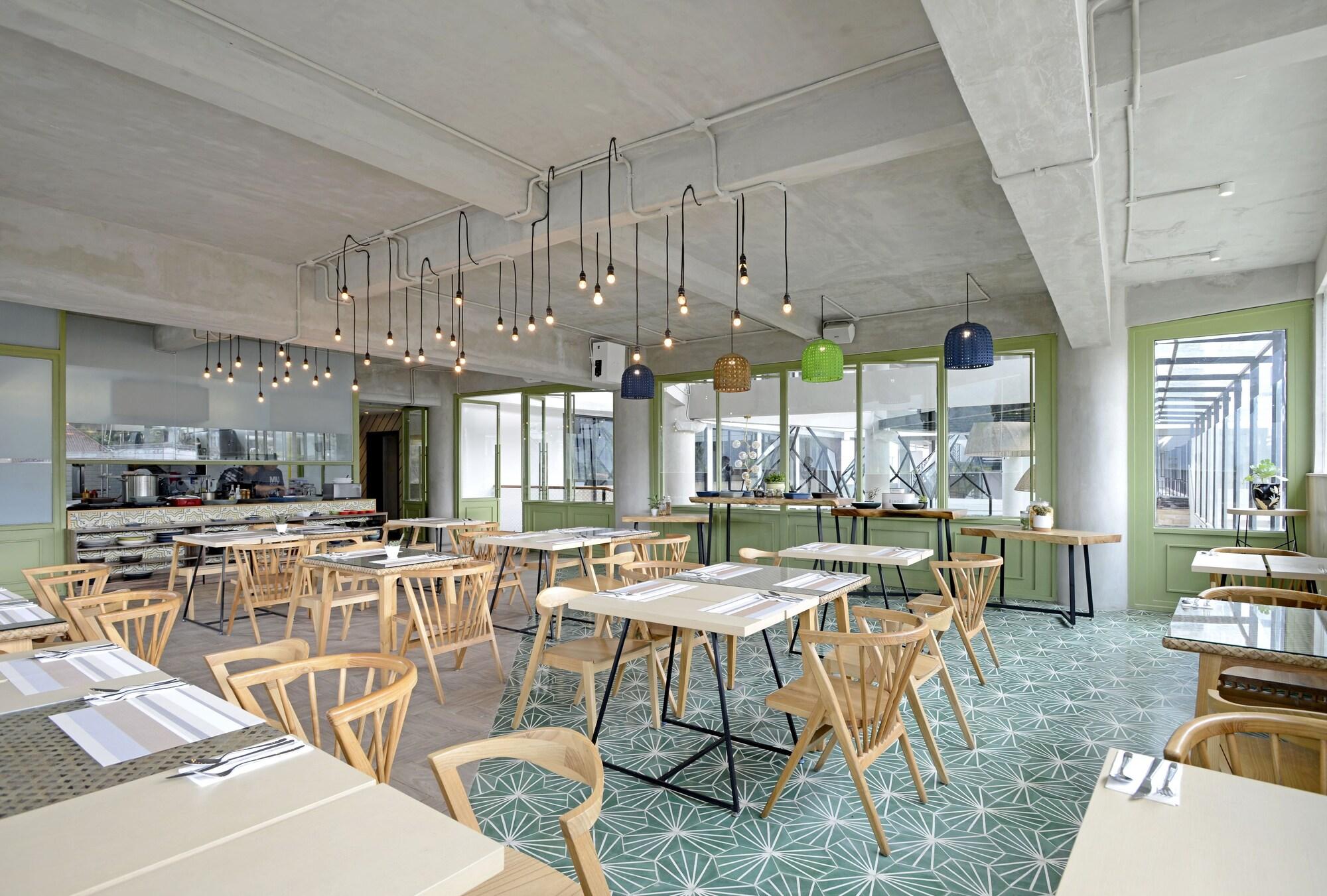 Restaurant Horison Trunojoyo Batu Malang