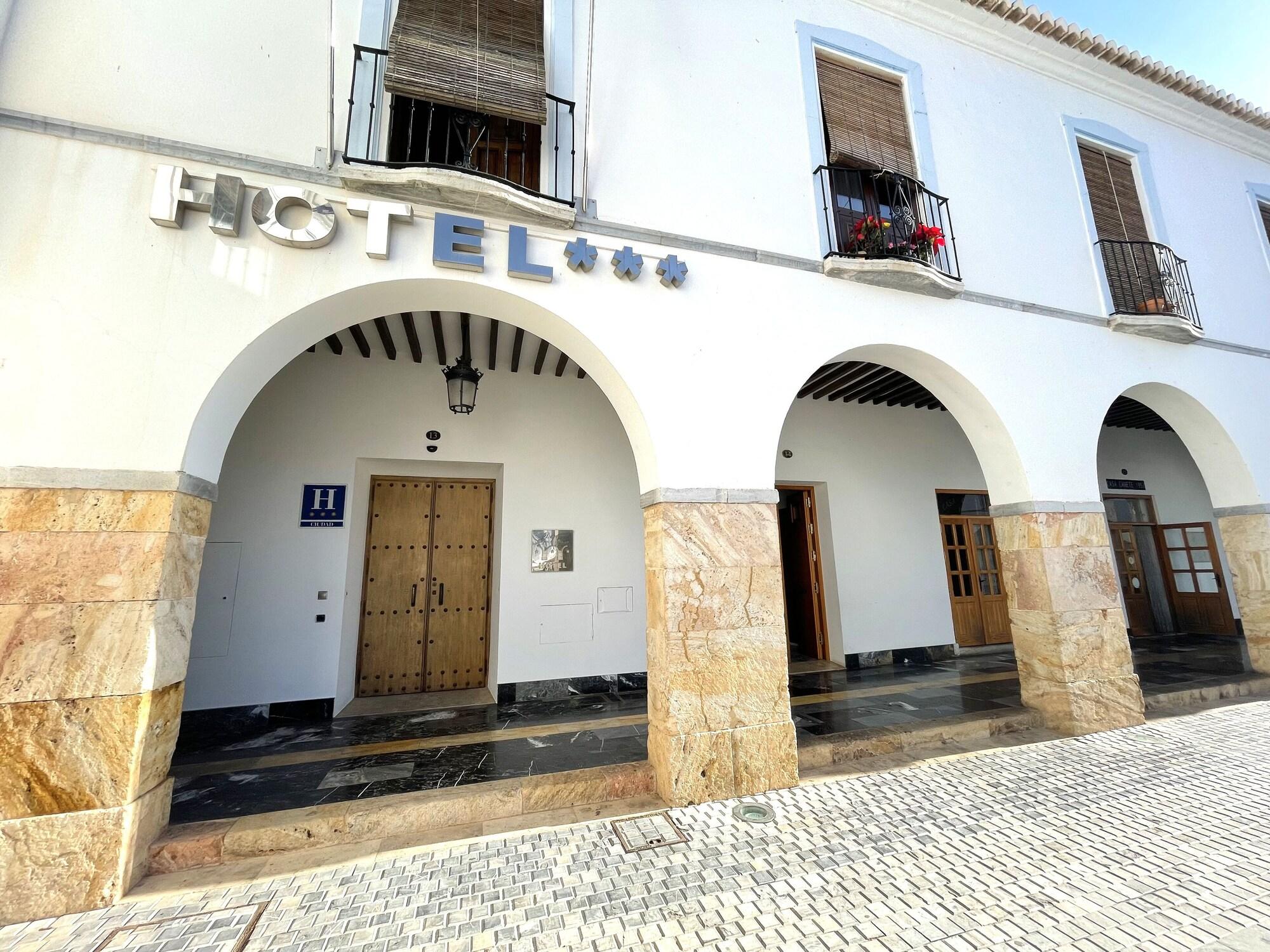 Varios Hotel Don Miguel Plaza