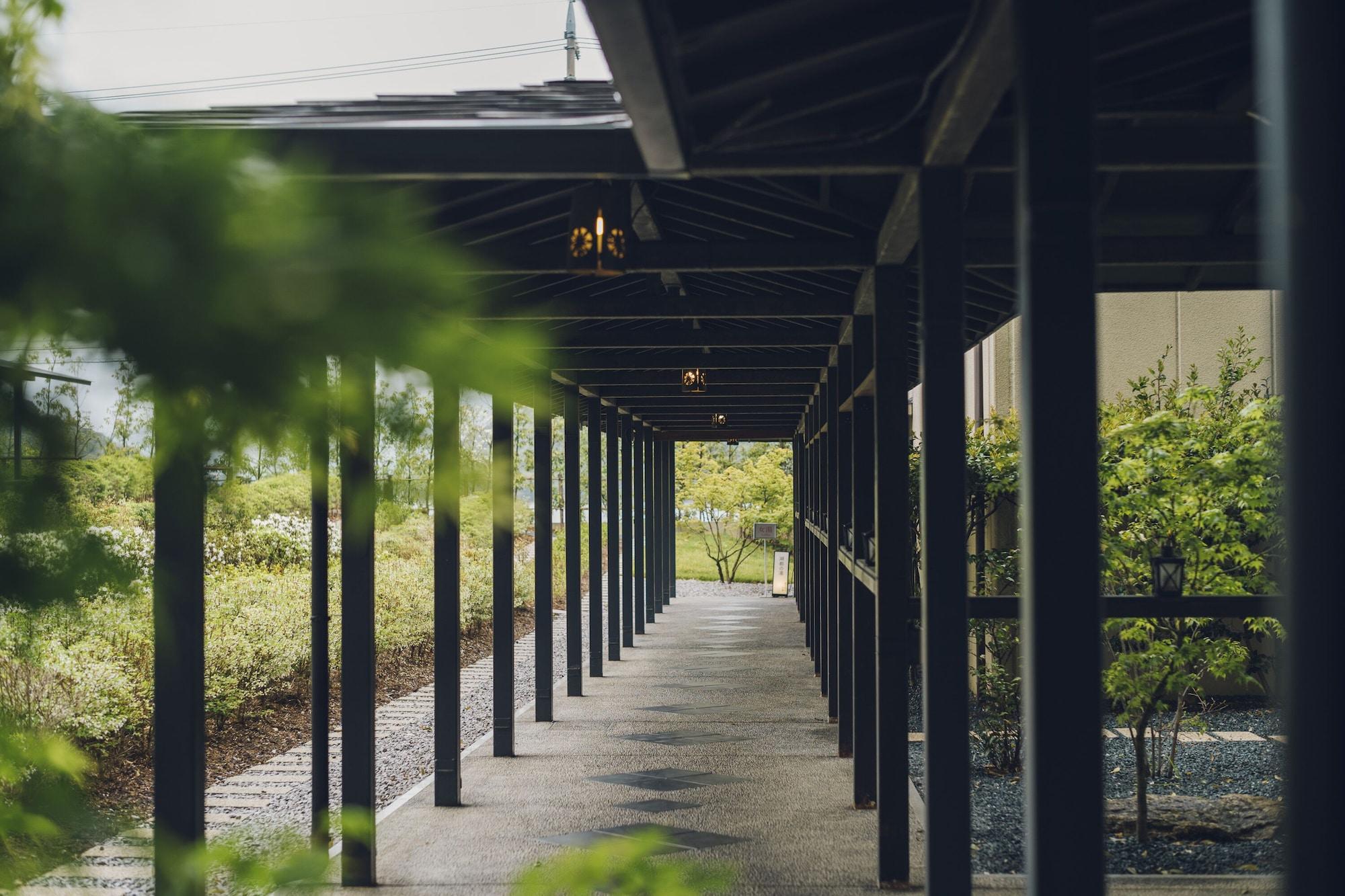 Varios Hoshino Resorts KAI Enshu